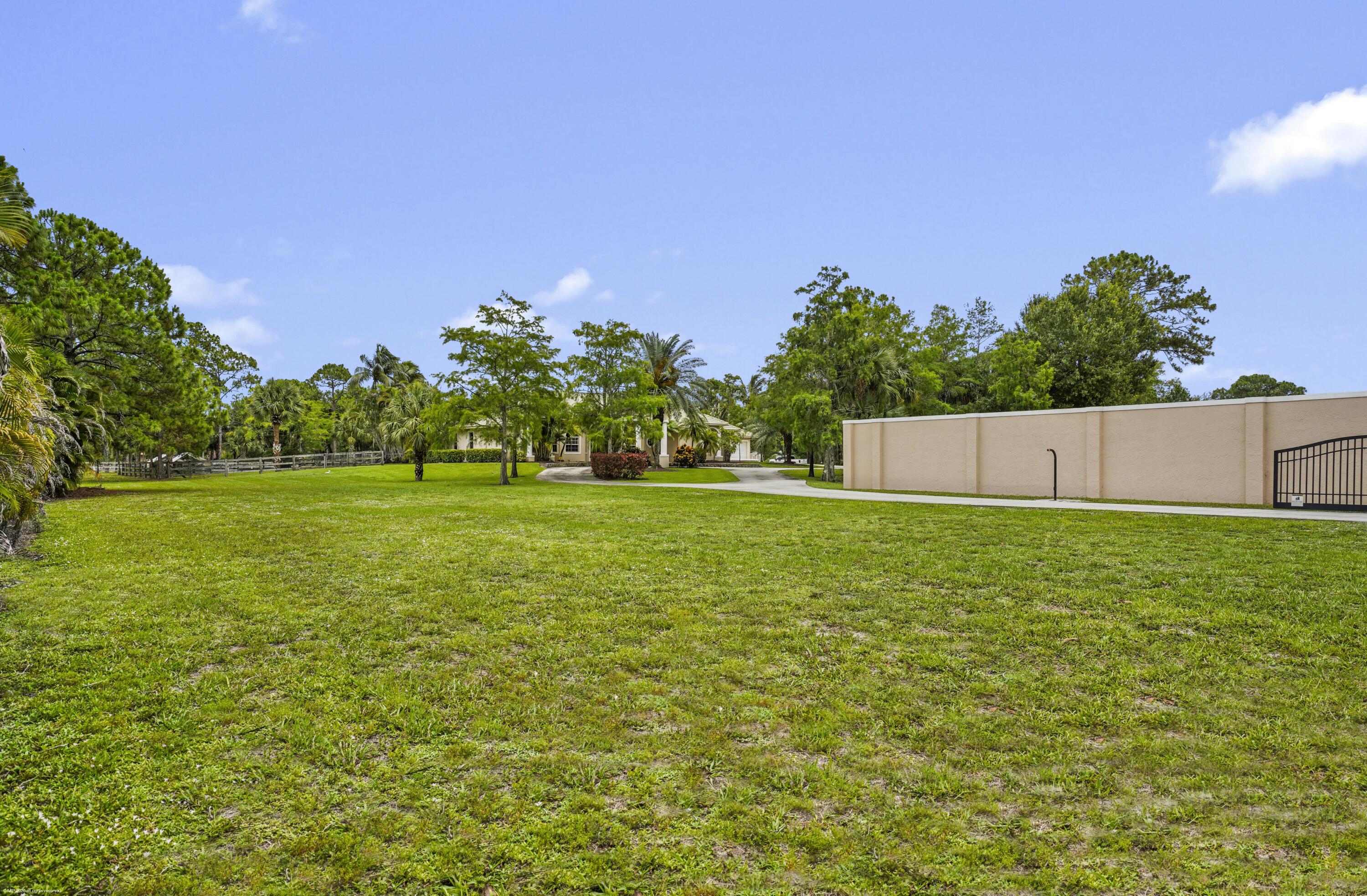 2560 Buck Ridge Trail