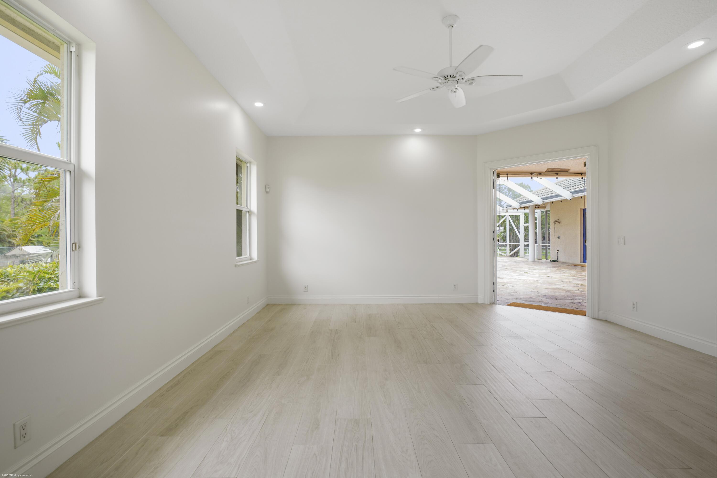 2560 Buck Ridge Trail