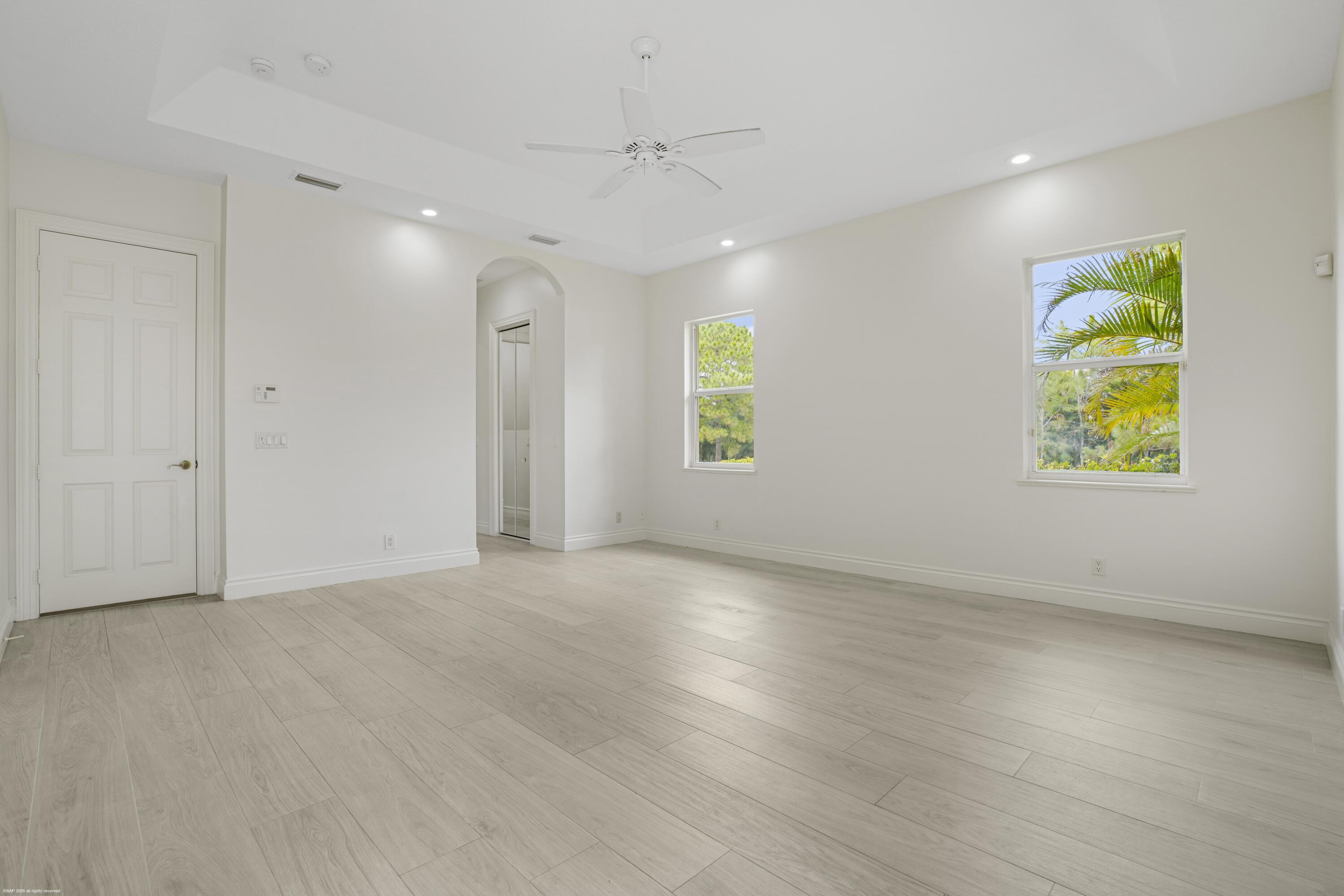 2560 Buck Ridge Trail