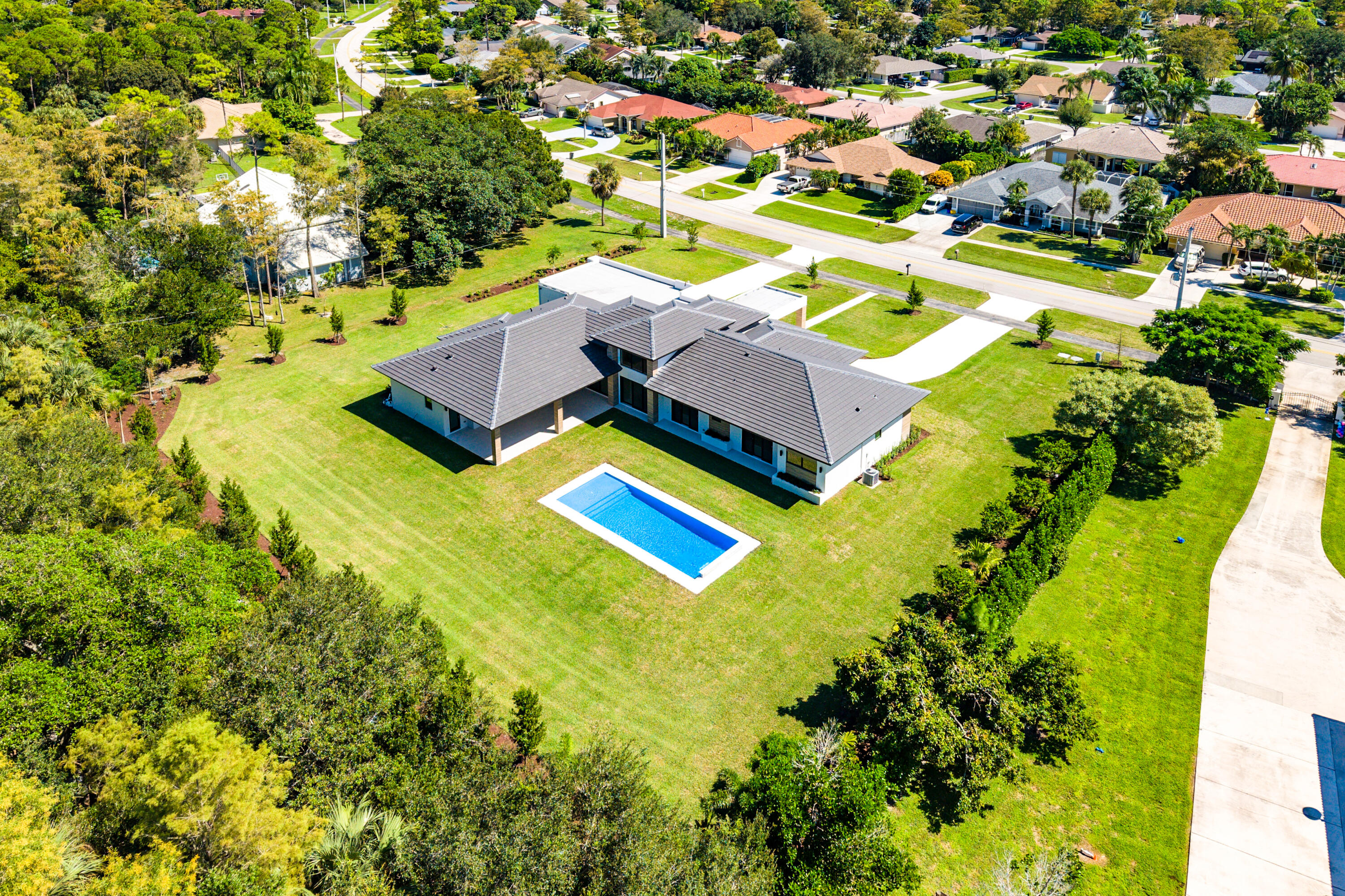 14817 Paddock Drive