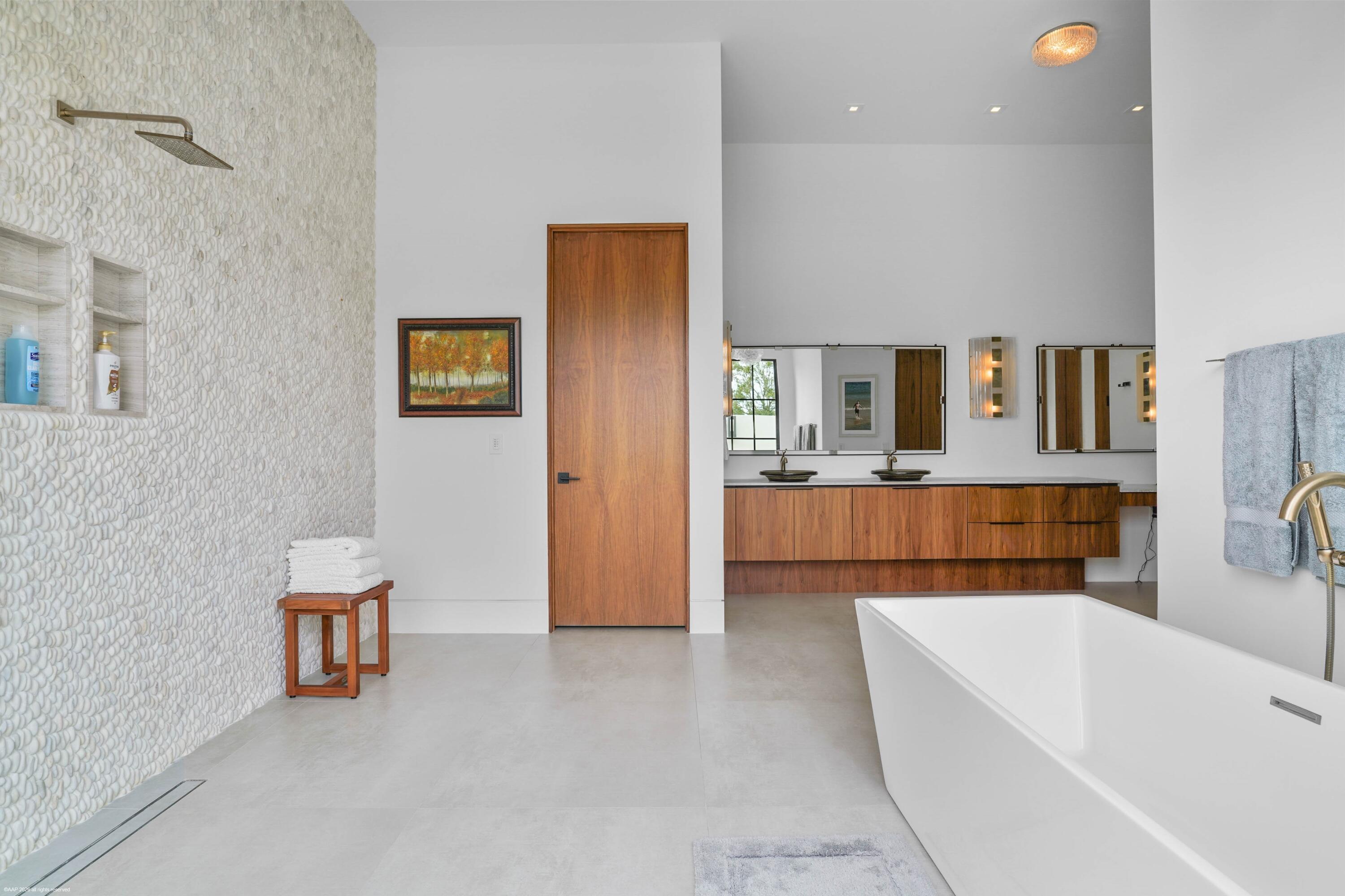 15590 SEA MIST Lane