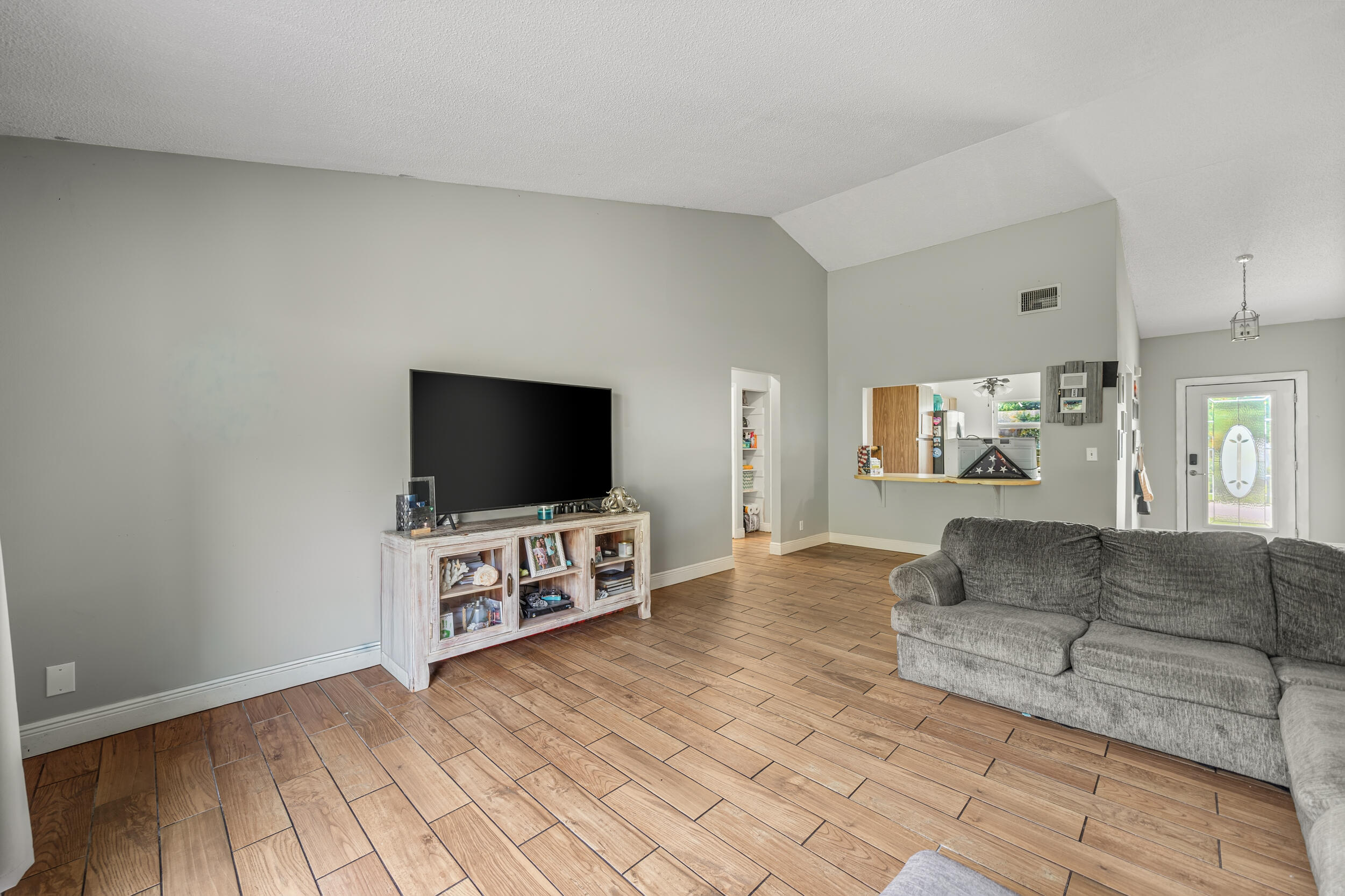 1171 Kinglet Terrace