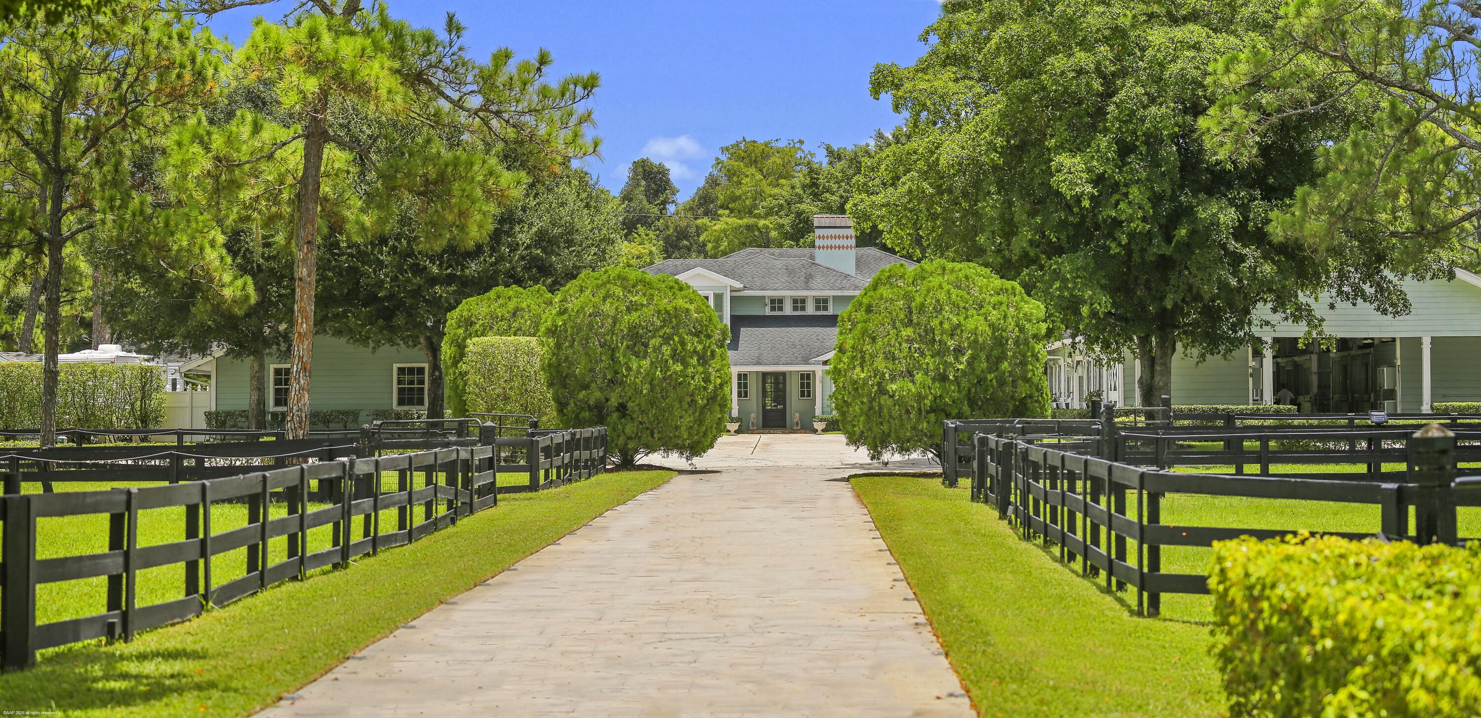 2740 Buck Ridge Trail