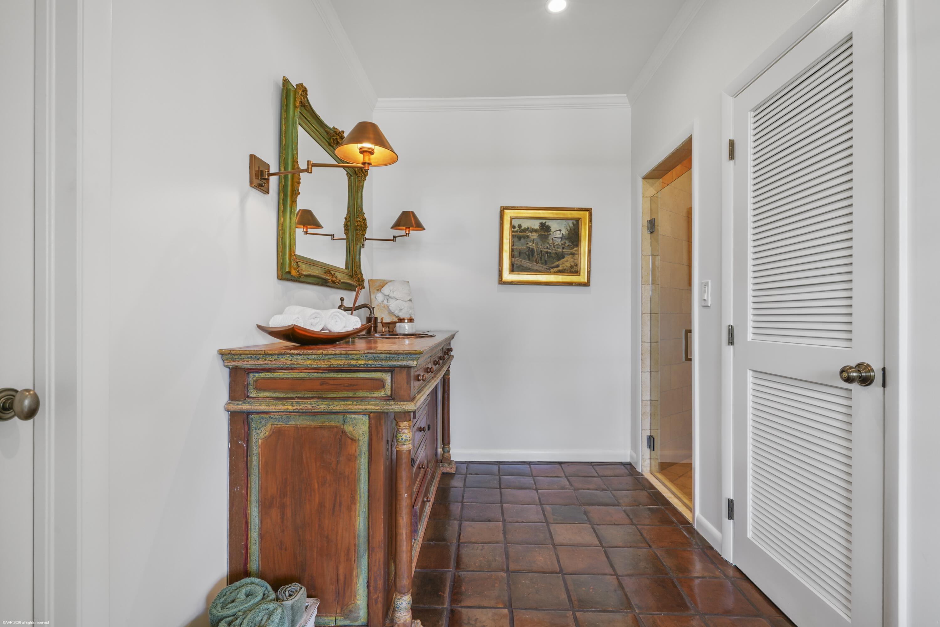 2740 Buck Ridge Trail