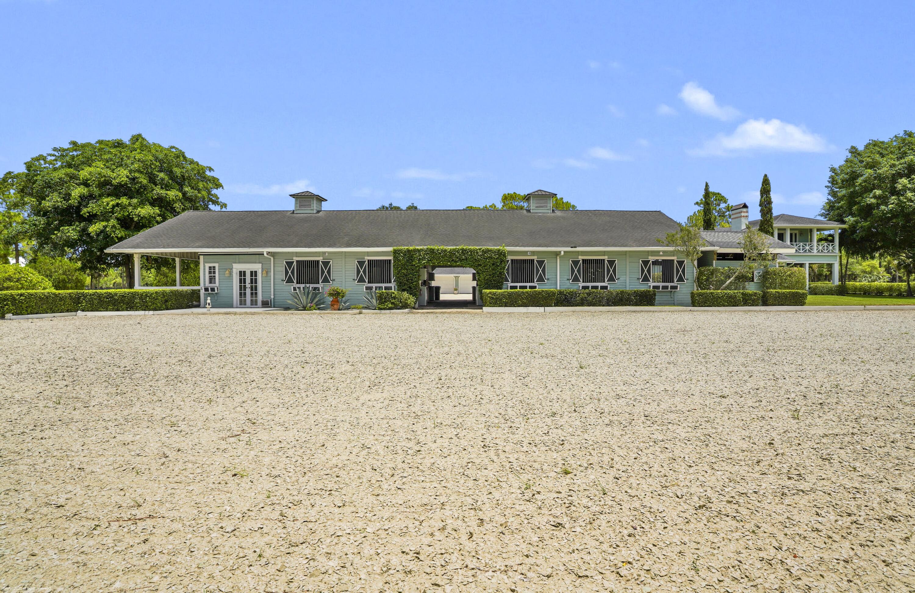 2740 Buck Ridge Trail
