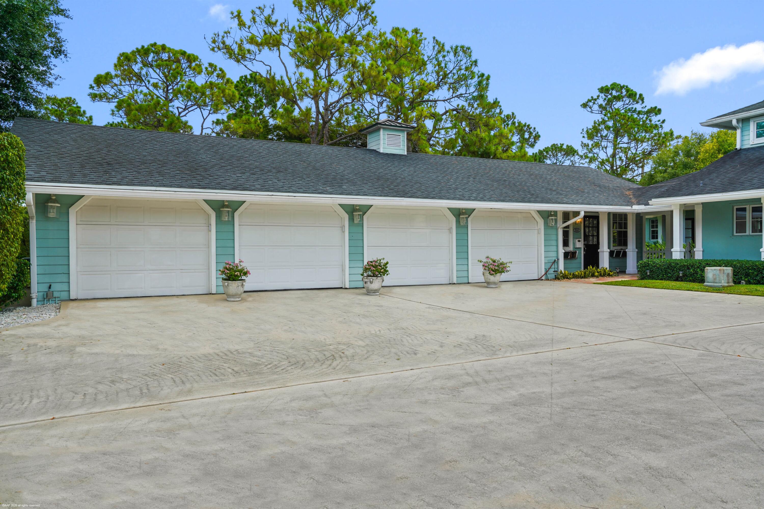 2740 Buck Ridge Trail
