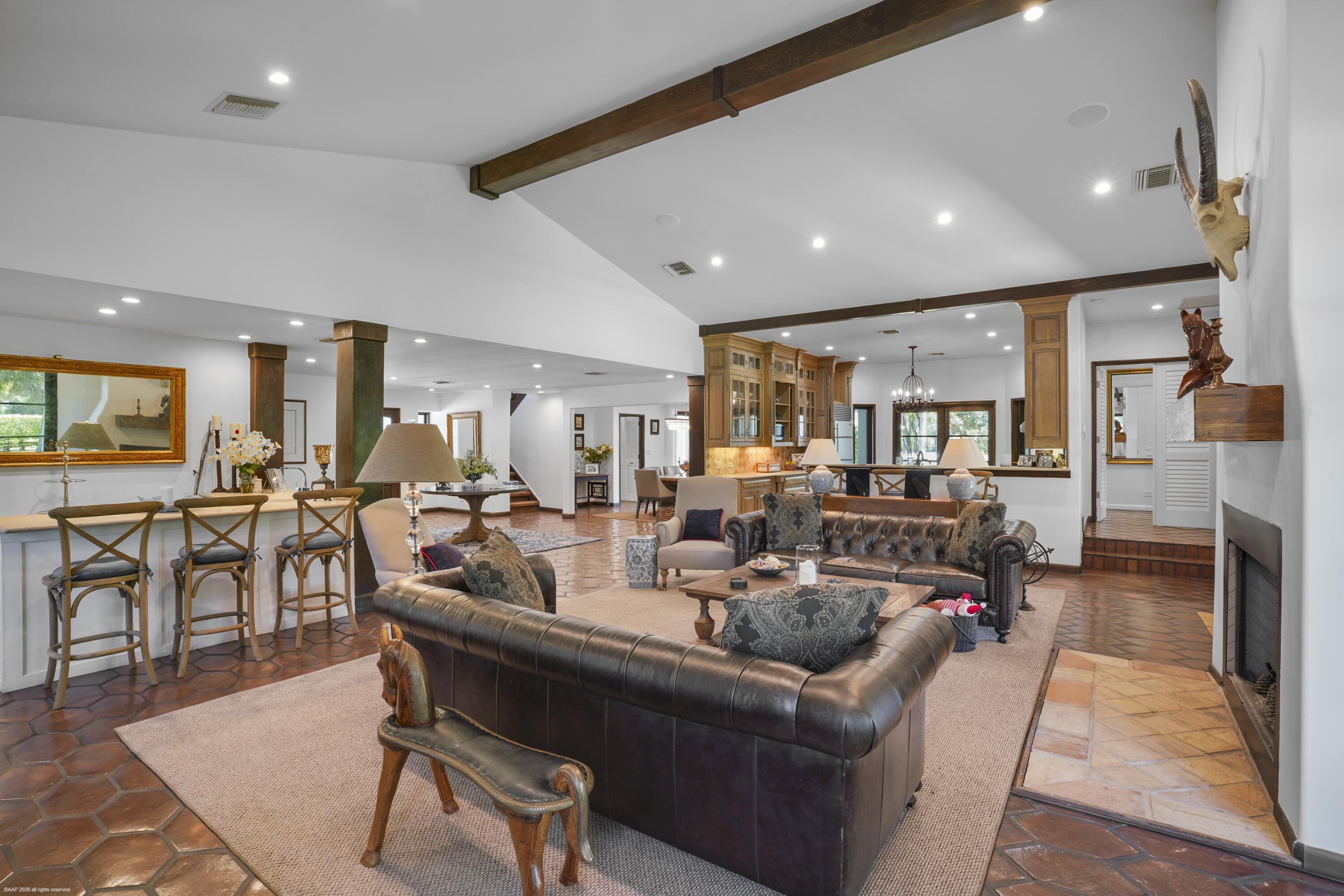 2740 Buck Ridge Trail