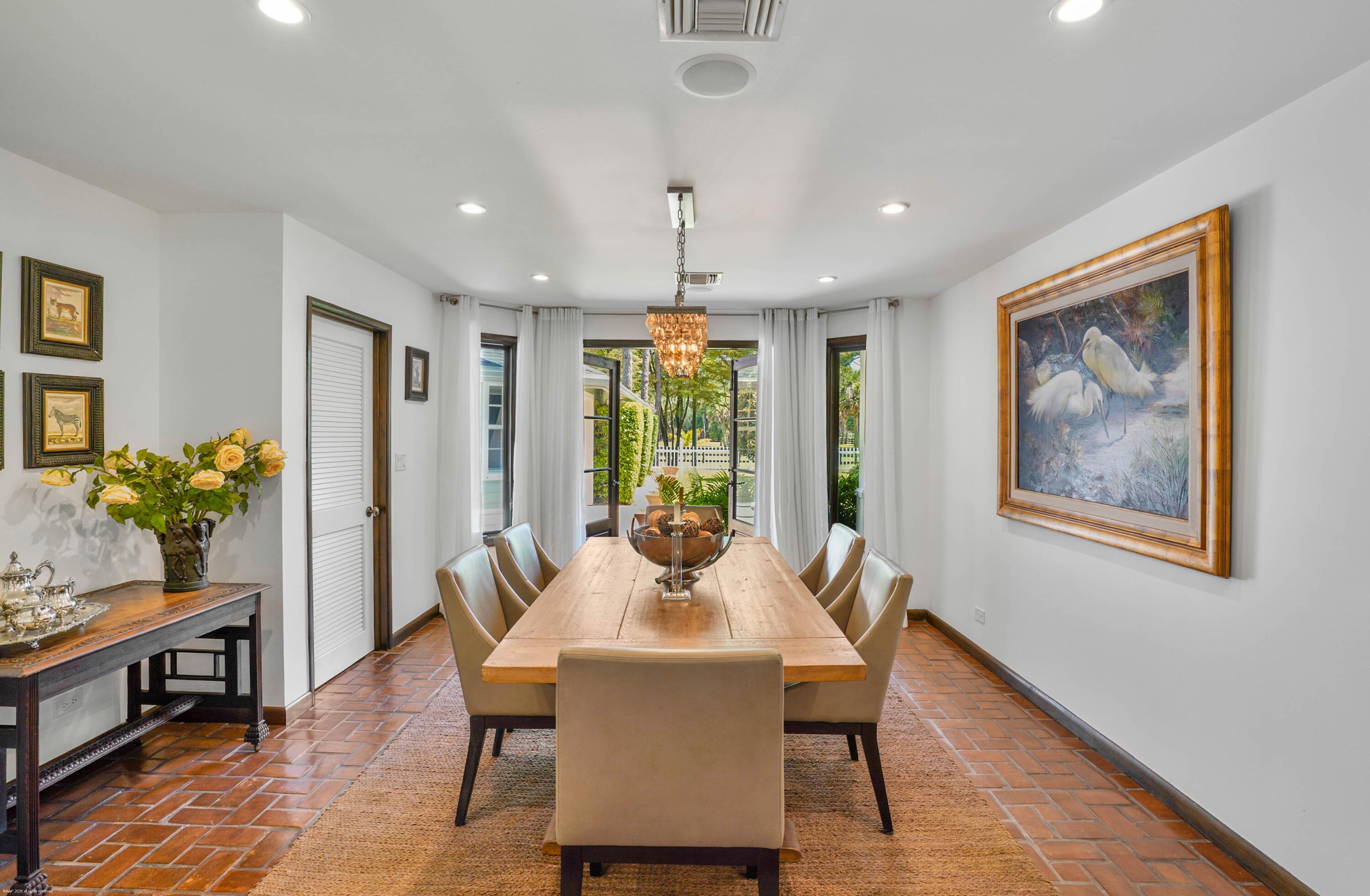 2740 Buck Ridge Trail