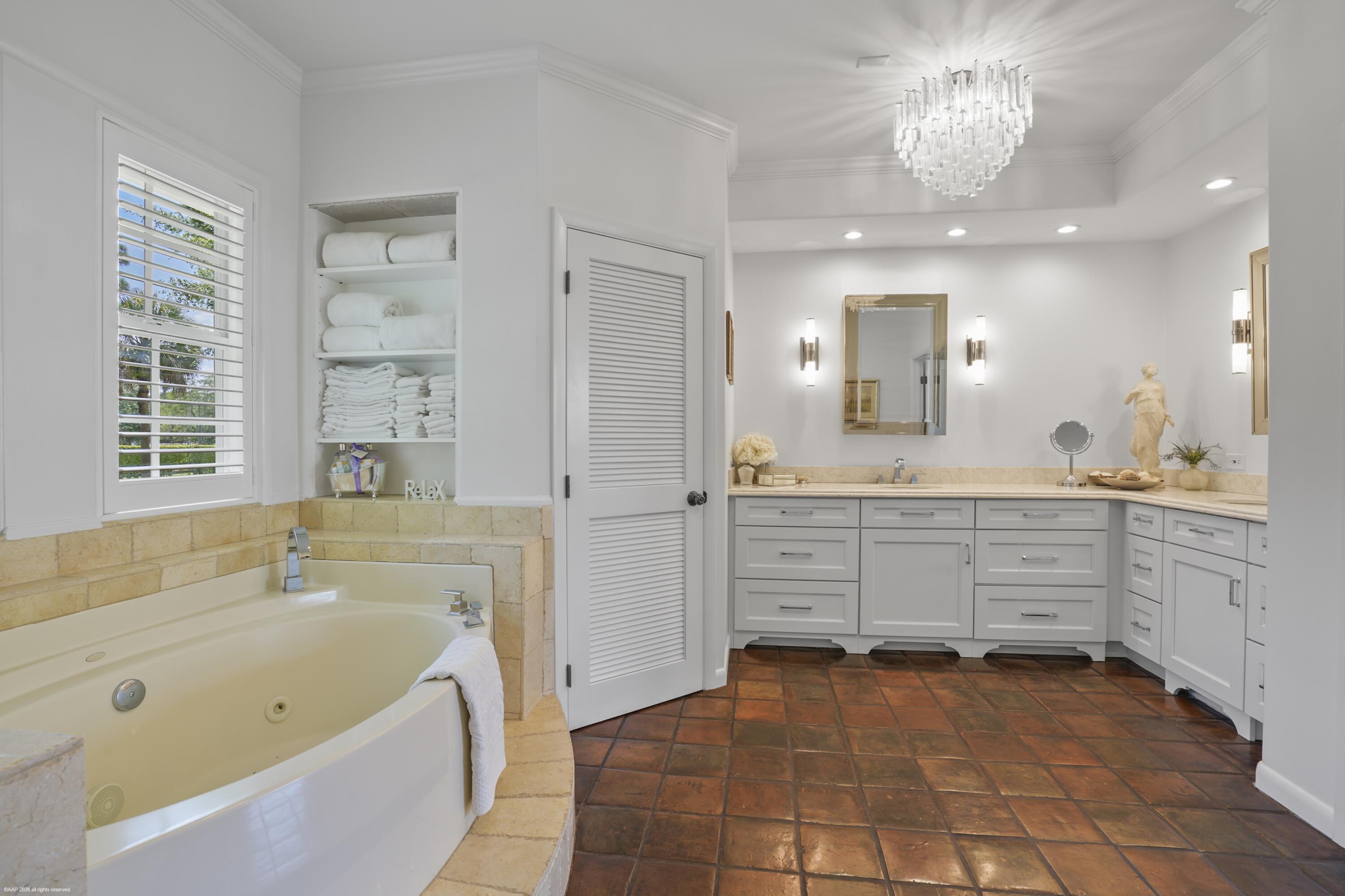 2740 Buck Ridge Trail