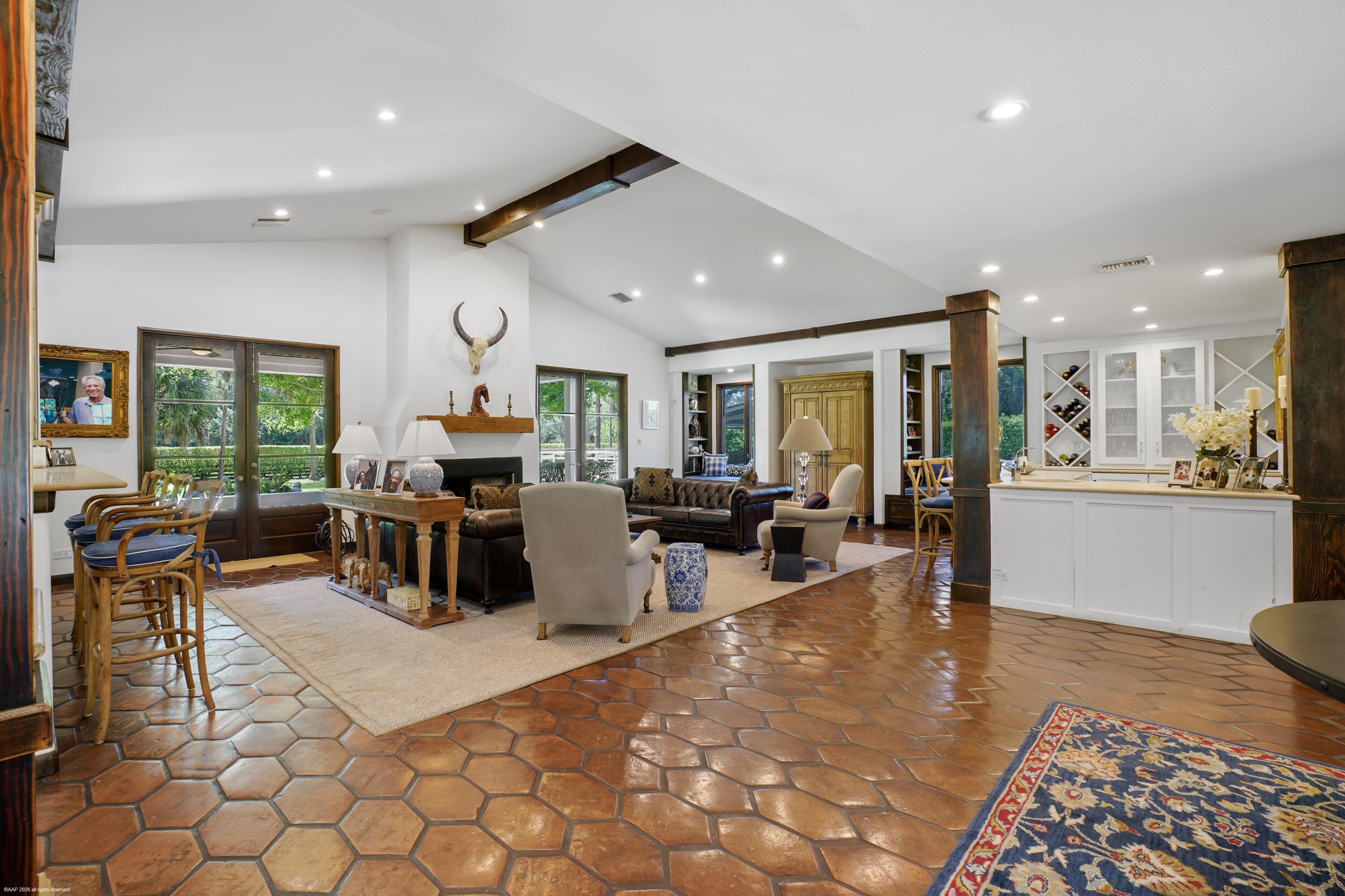 2740 Buck Ridge Trail