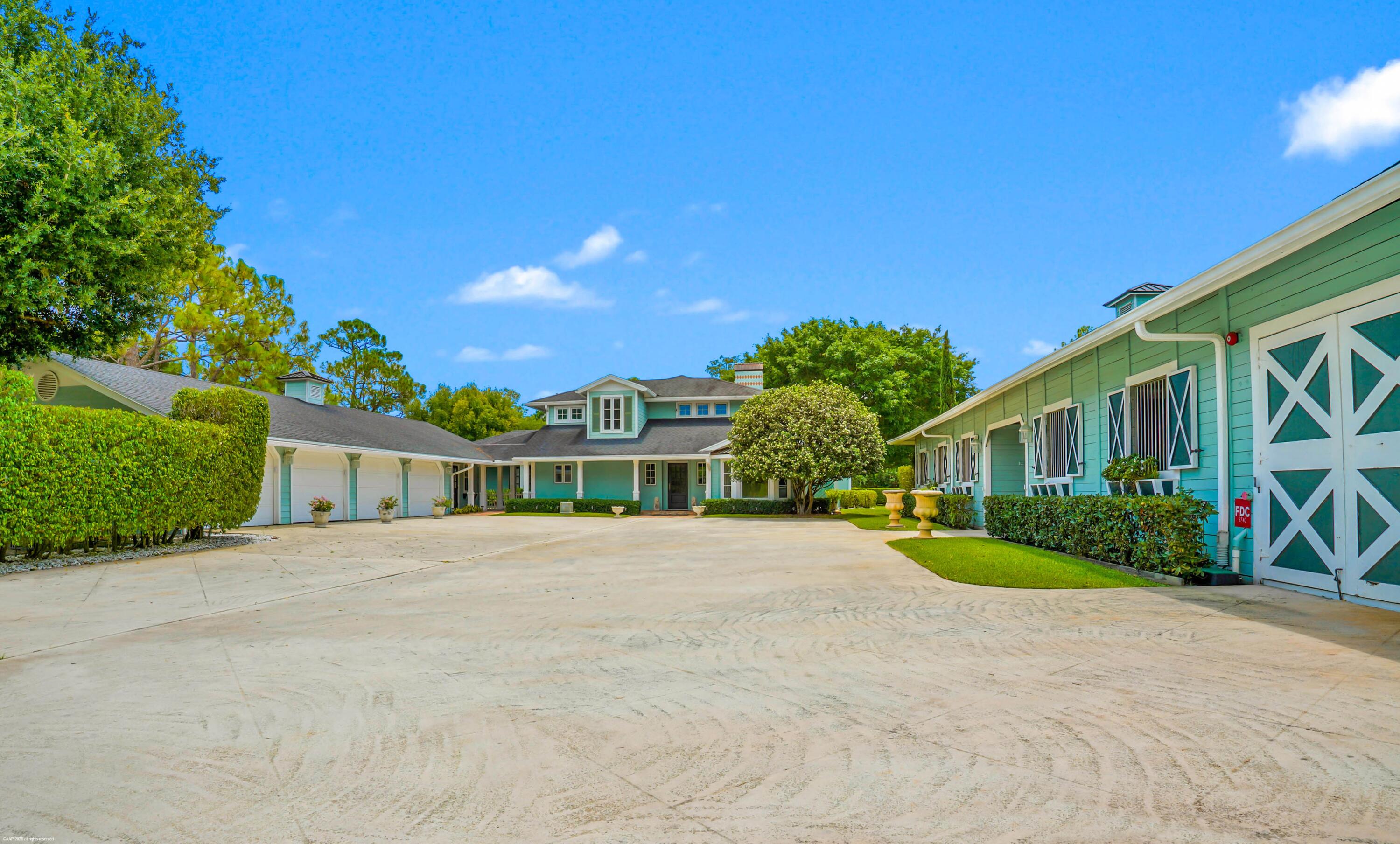 2740 Buck Ridge Trail
