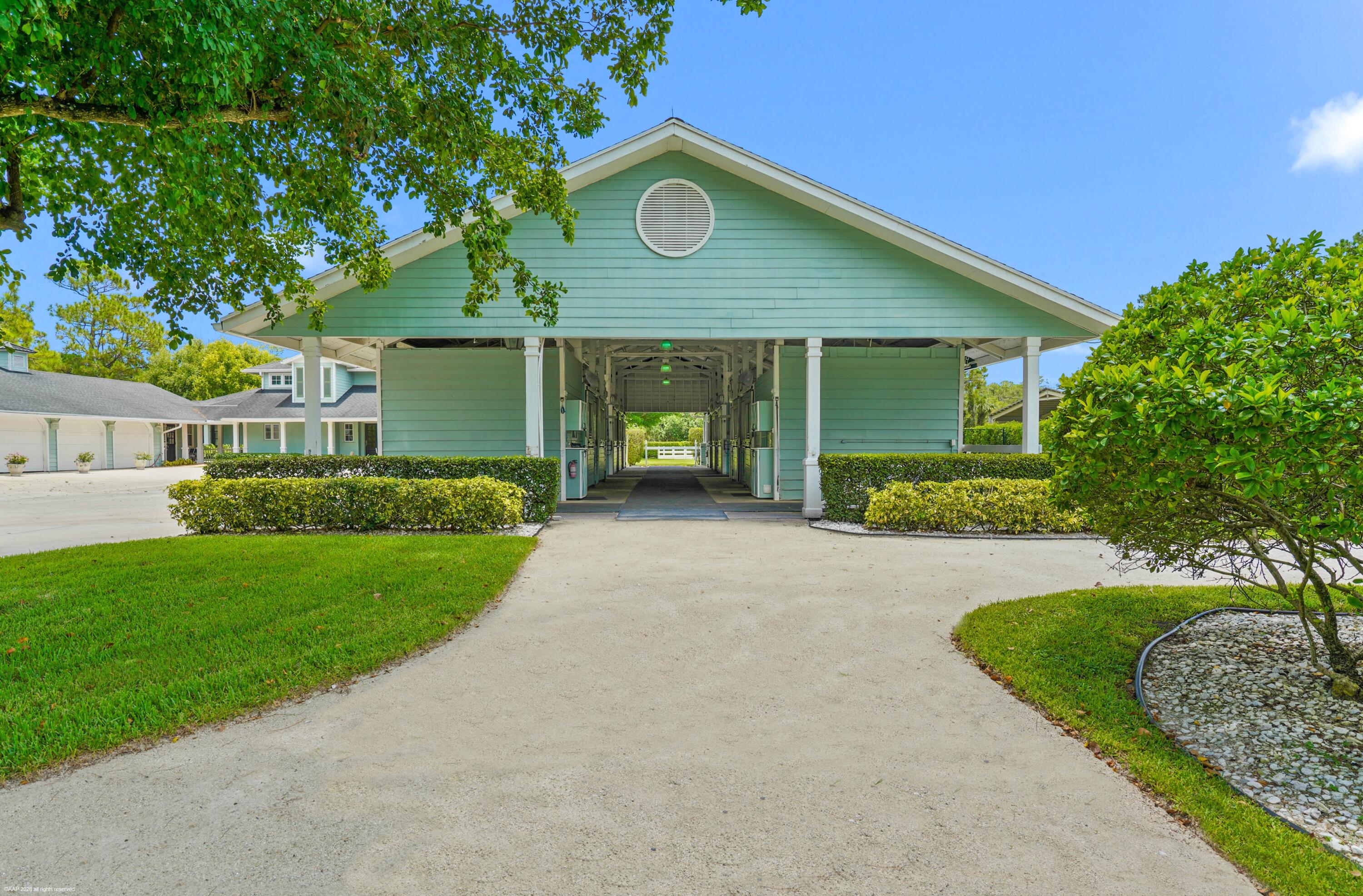 2740 Buck Ridge Trail