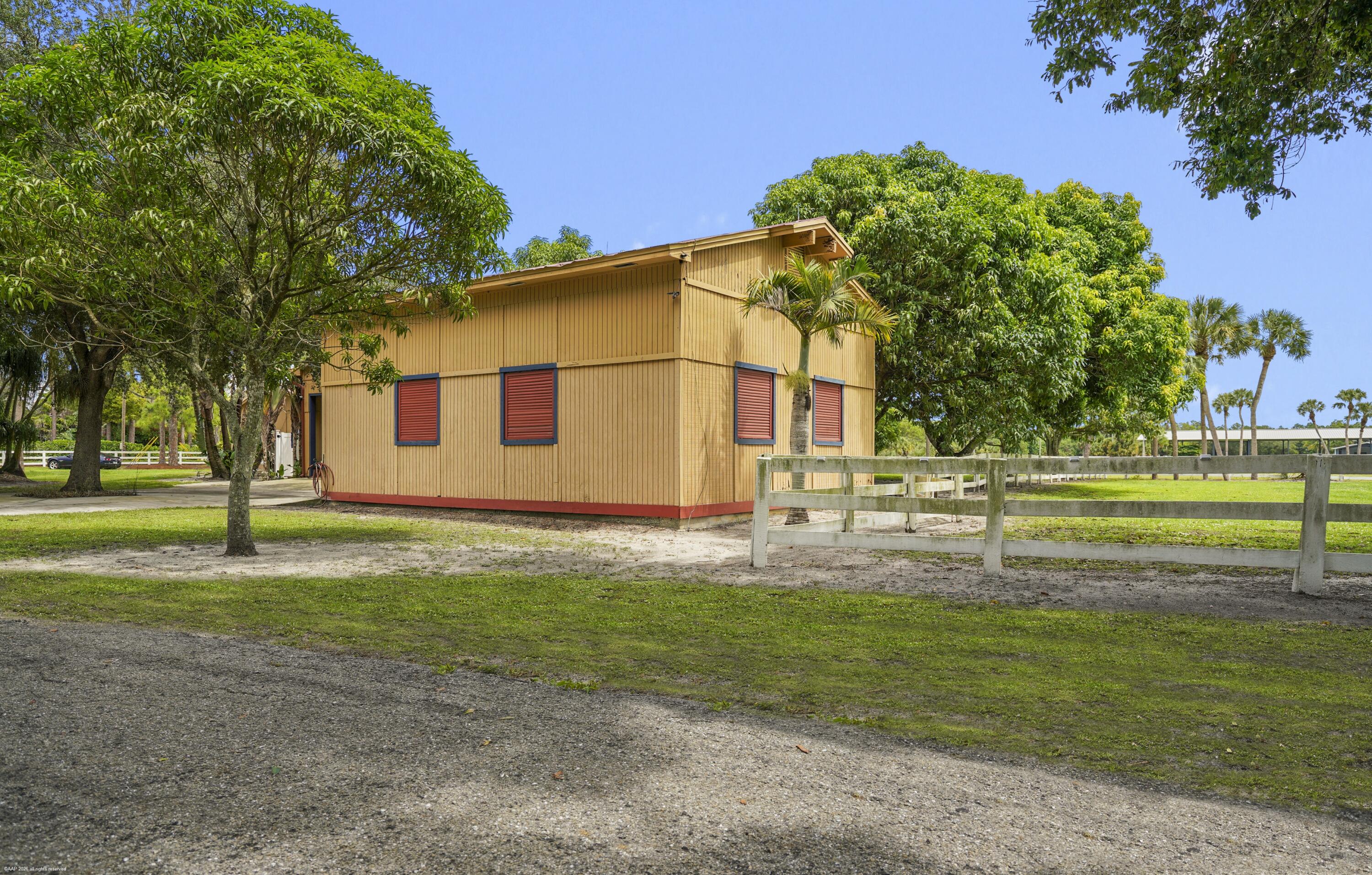 3516 Hanover Circle