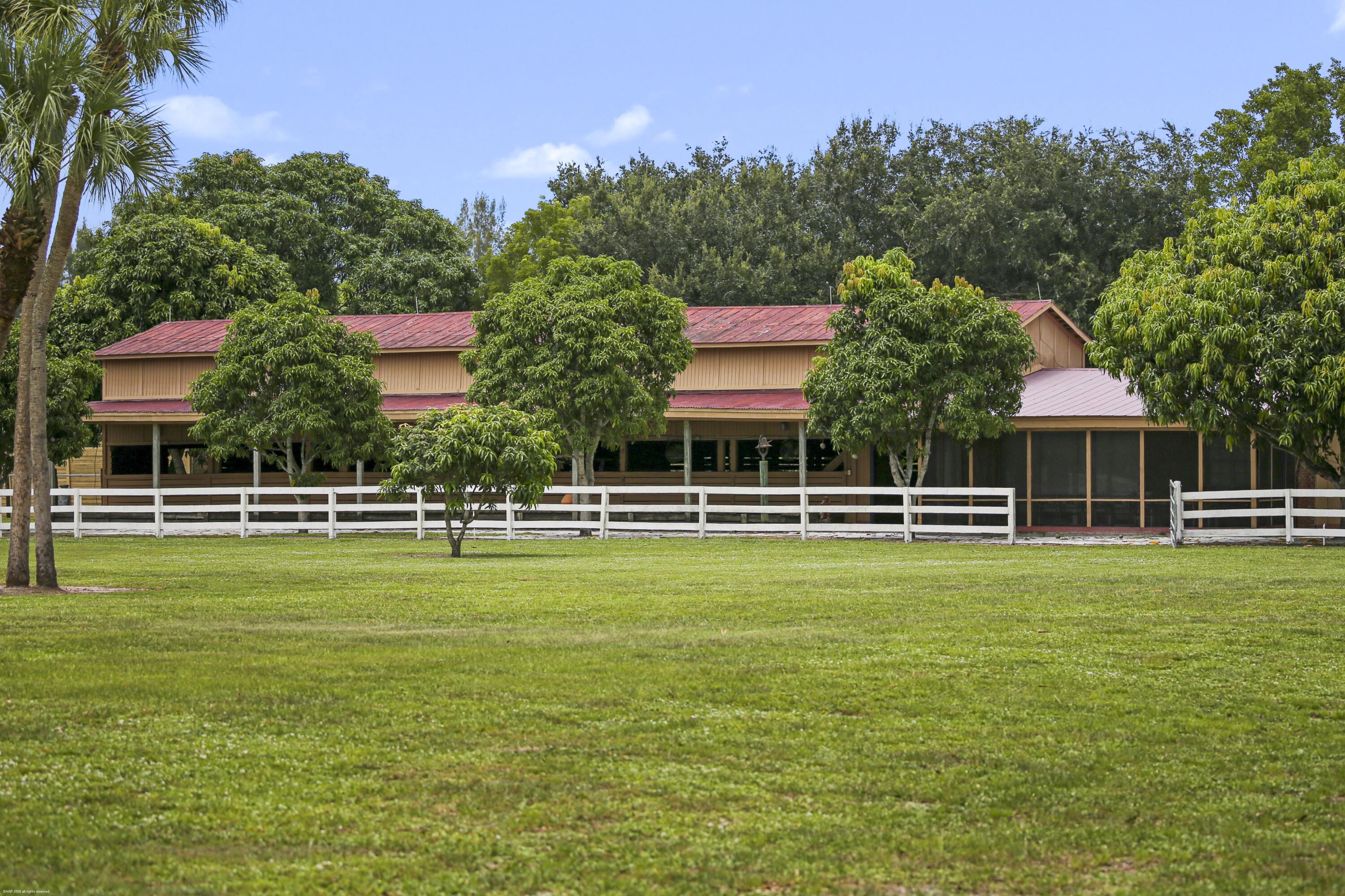 3516 Hanover Circle