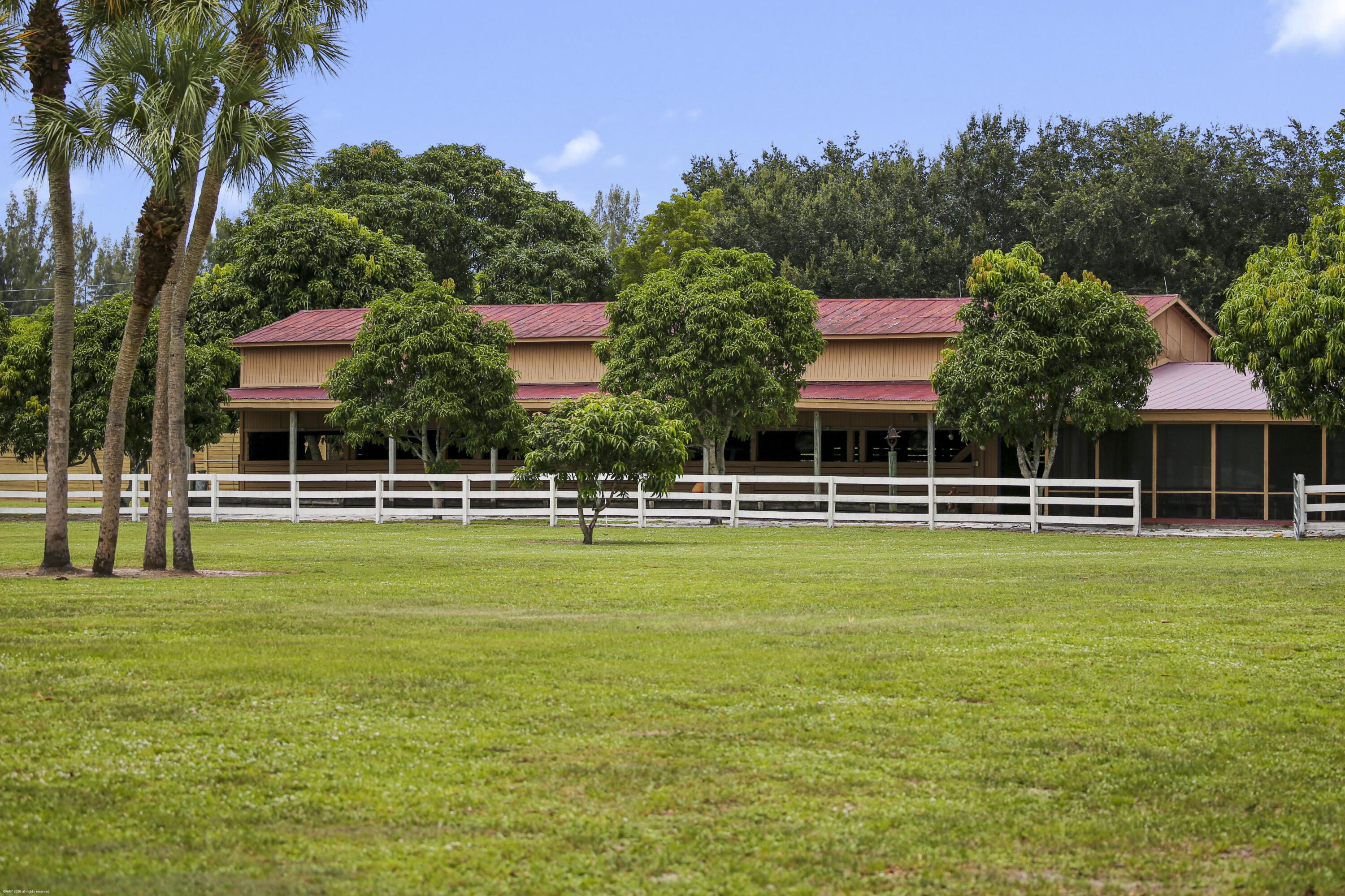 3516 Hanover Circle