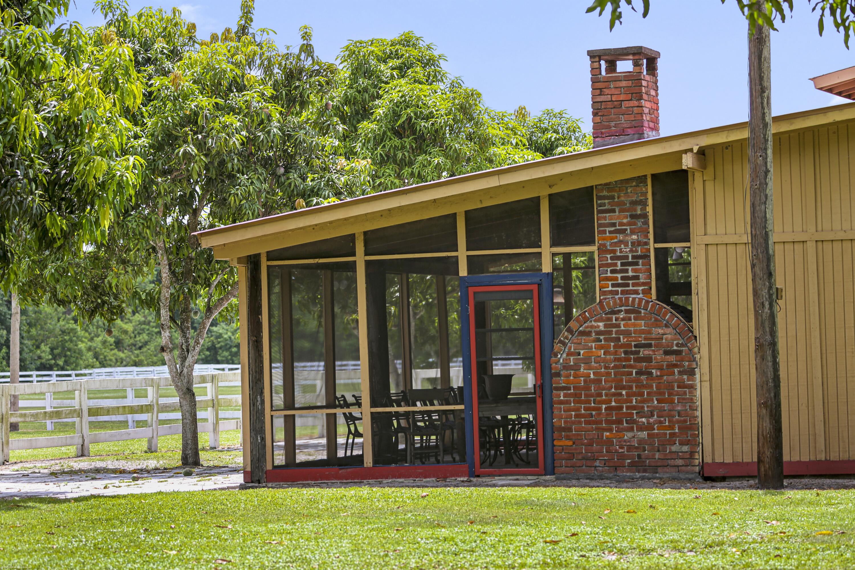 3516 Hanover Circle
