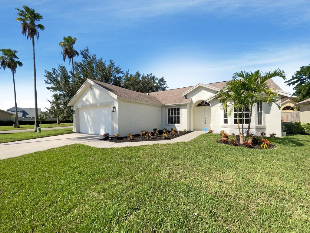 12785 Meadowbreeze Dr