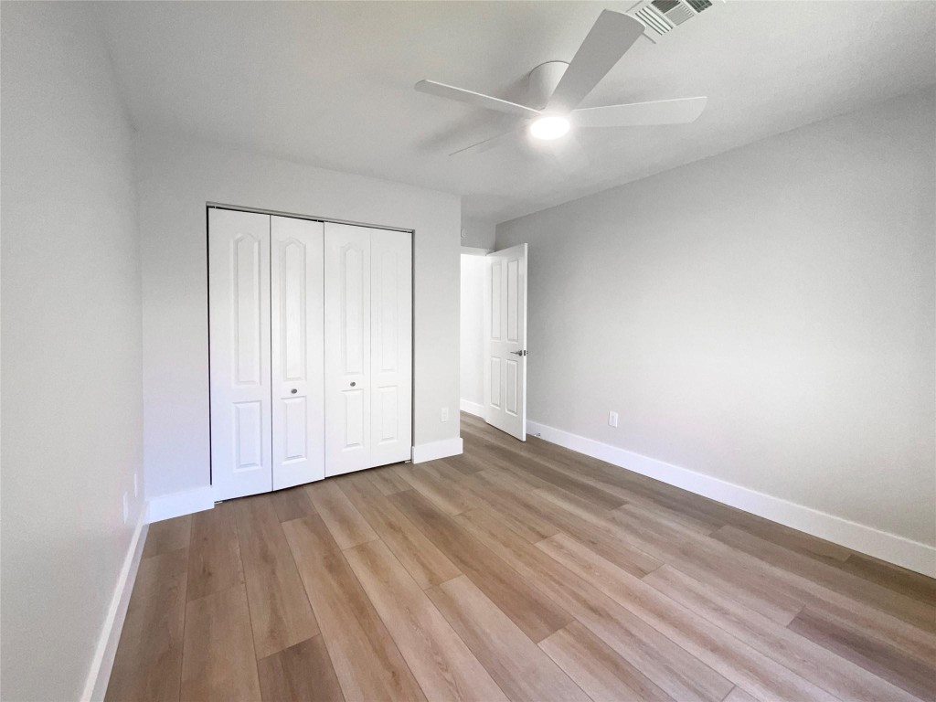 12785 Meadowbreeze Dr