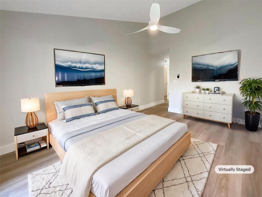 12785 Meadowbreeze Dr