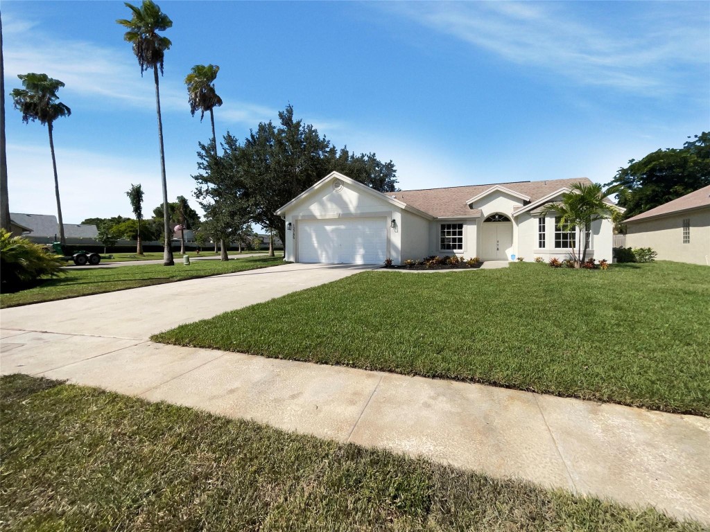 12785 Meadowbreeze Dr