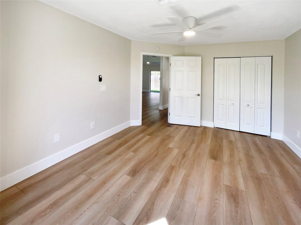 12785 Meadowbreeze Dr