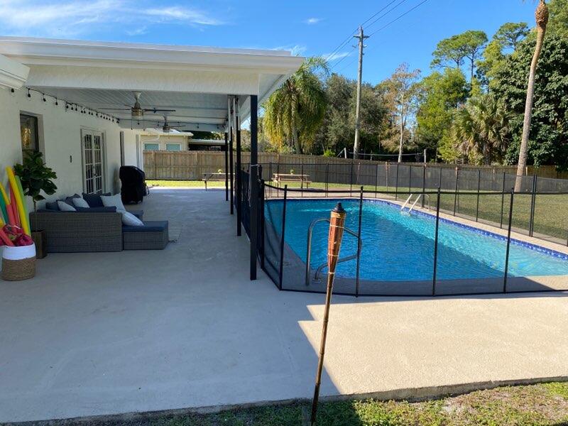 12073 Old Country Road N