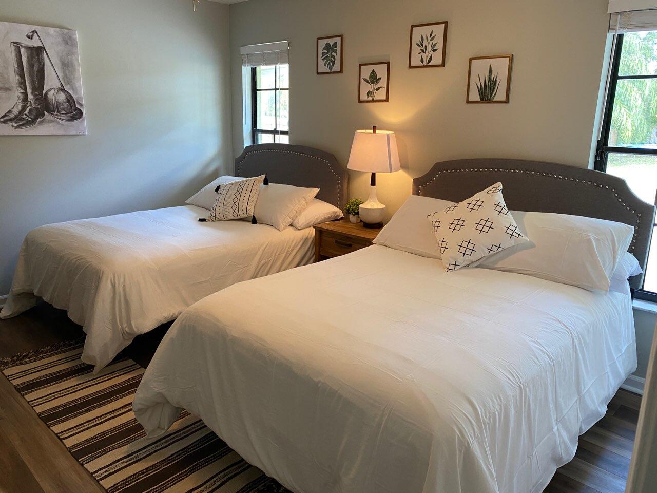 12073 Old Country Road N