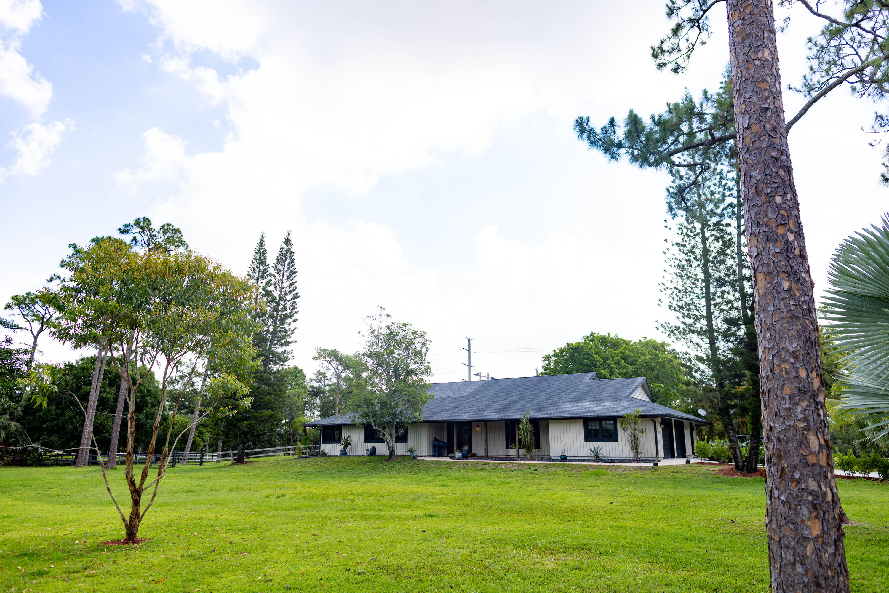 6020 Sugarcane Lane