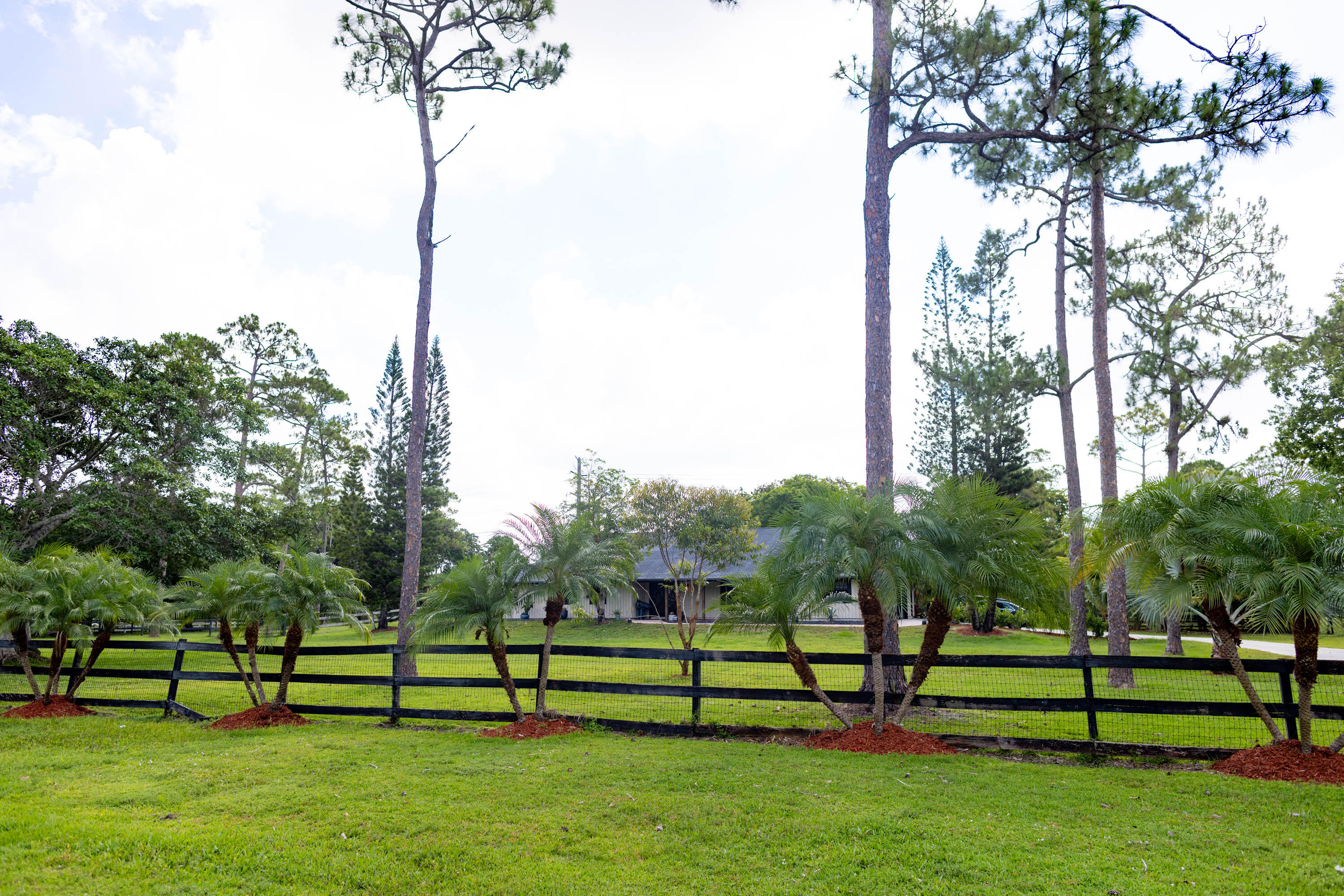 6020 Sugarcane Lane