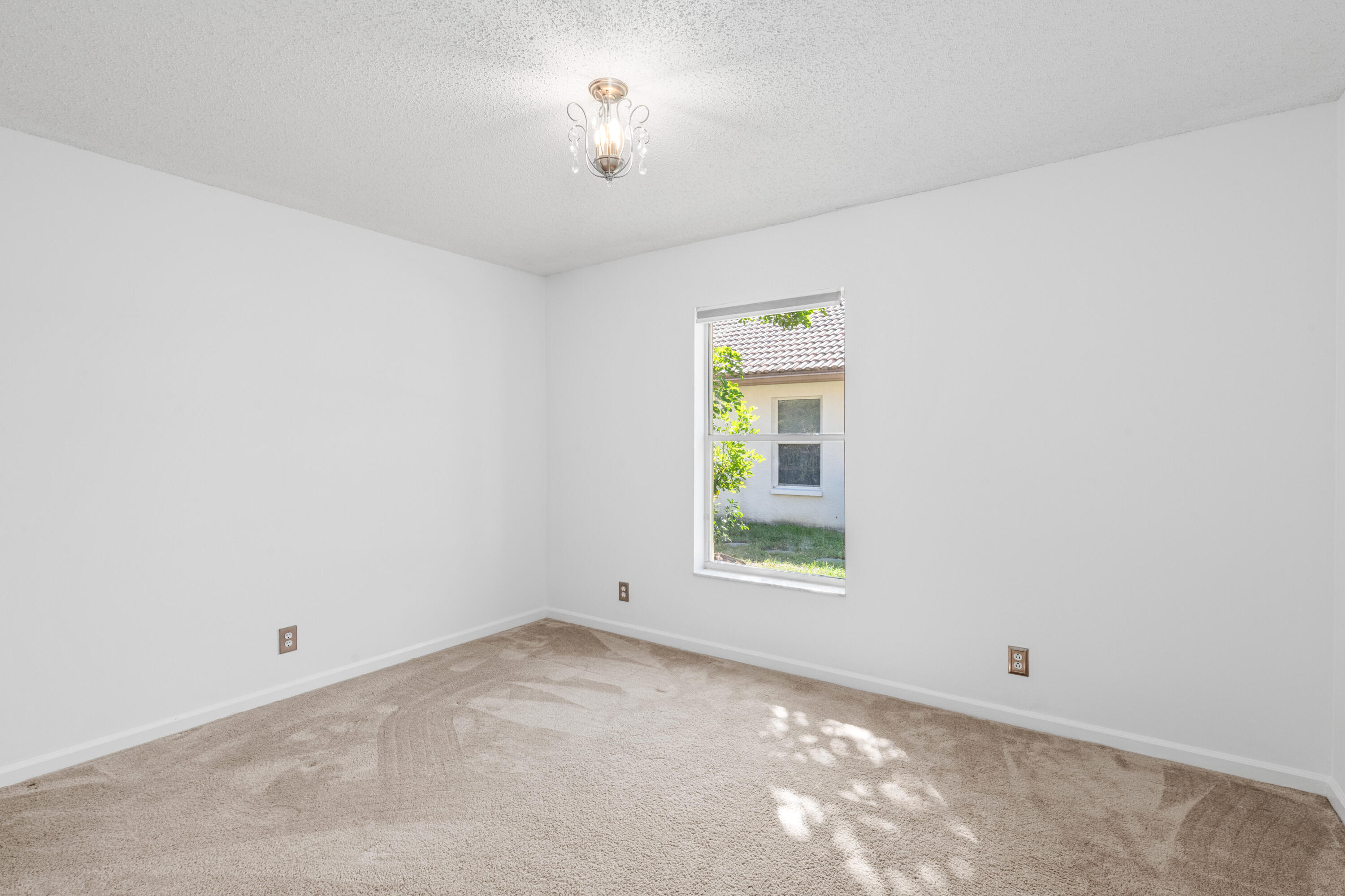 15702 Bent Creek Road