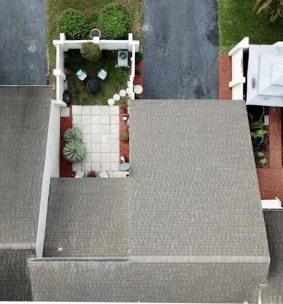 12813 Spinnaker Lane