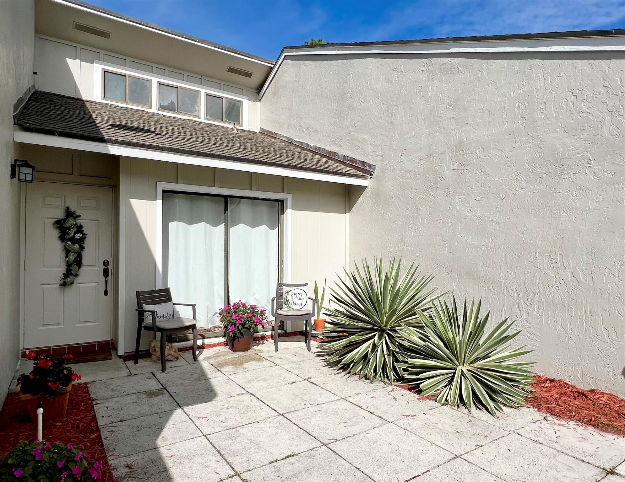 12813 Spinnaker Lane