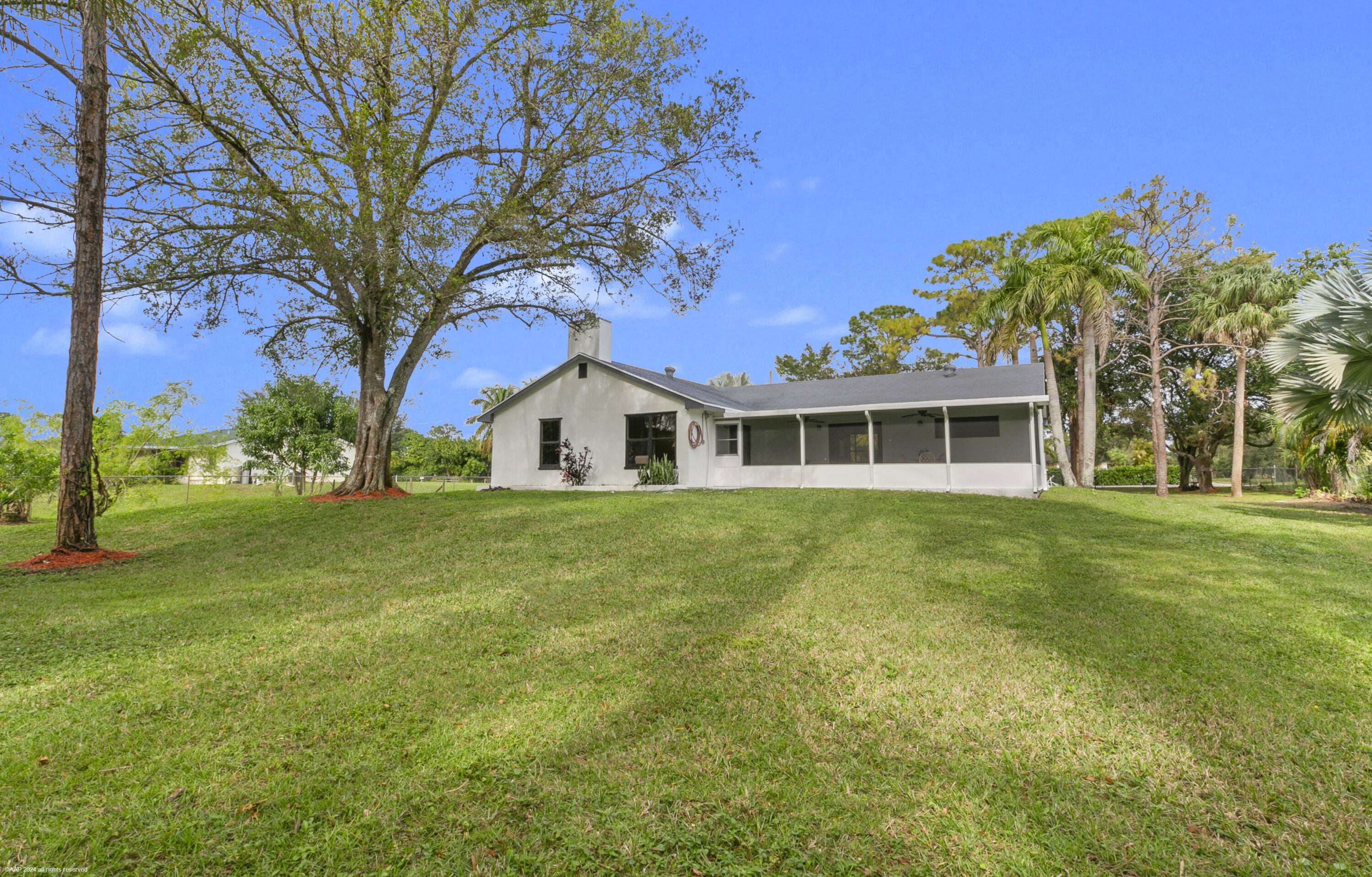 11286 57th Road N