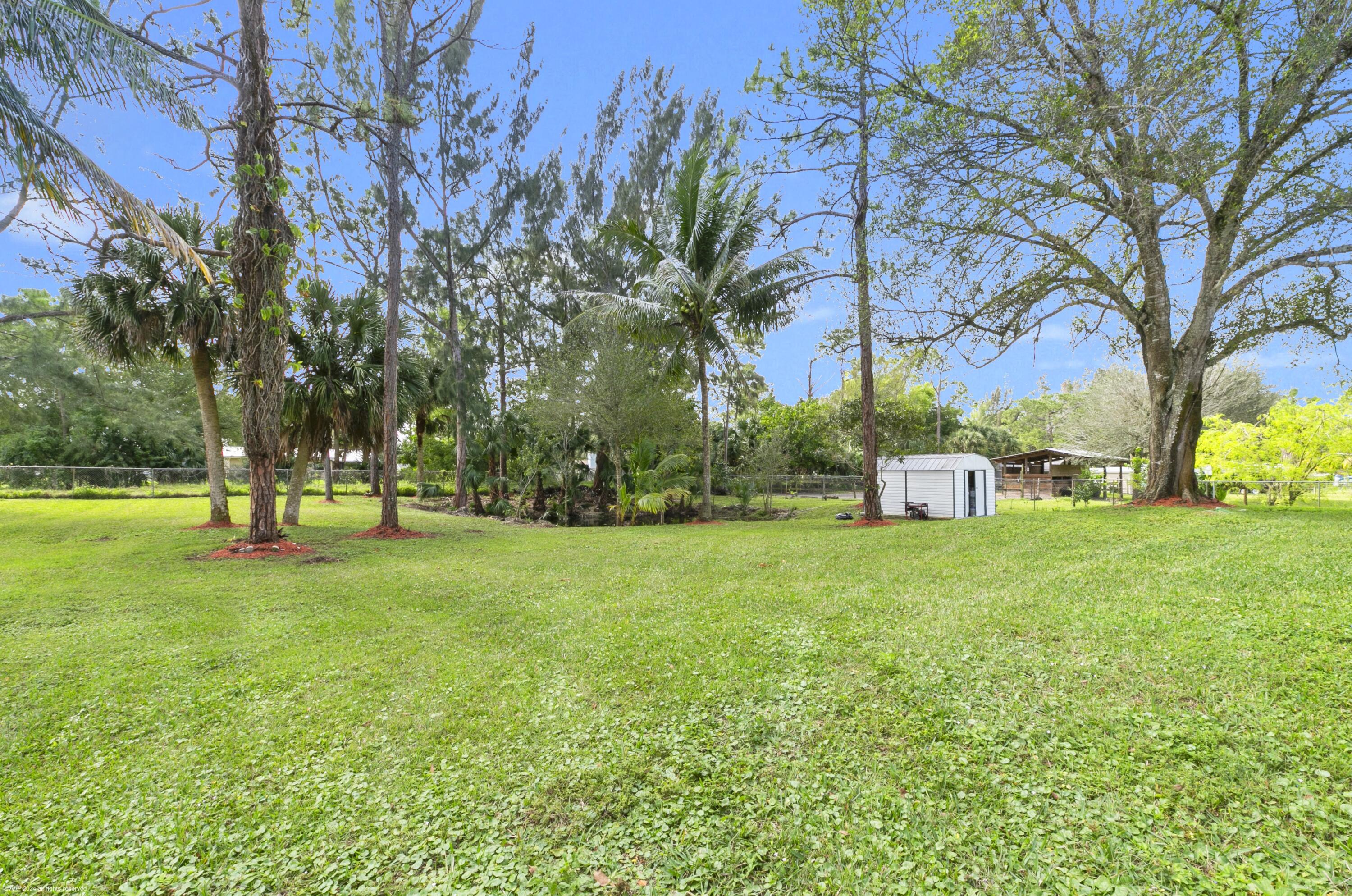 11286 57th Road N