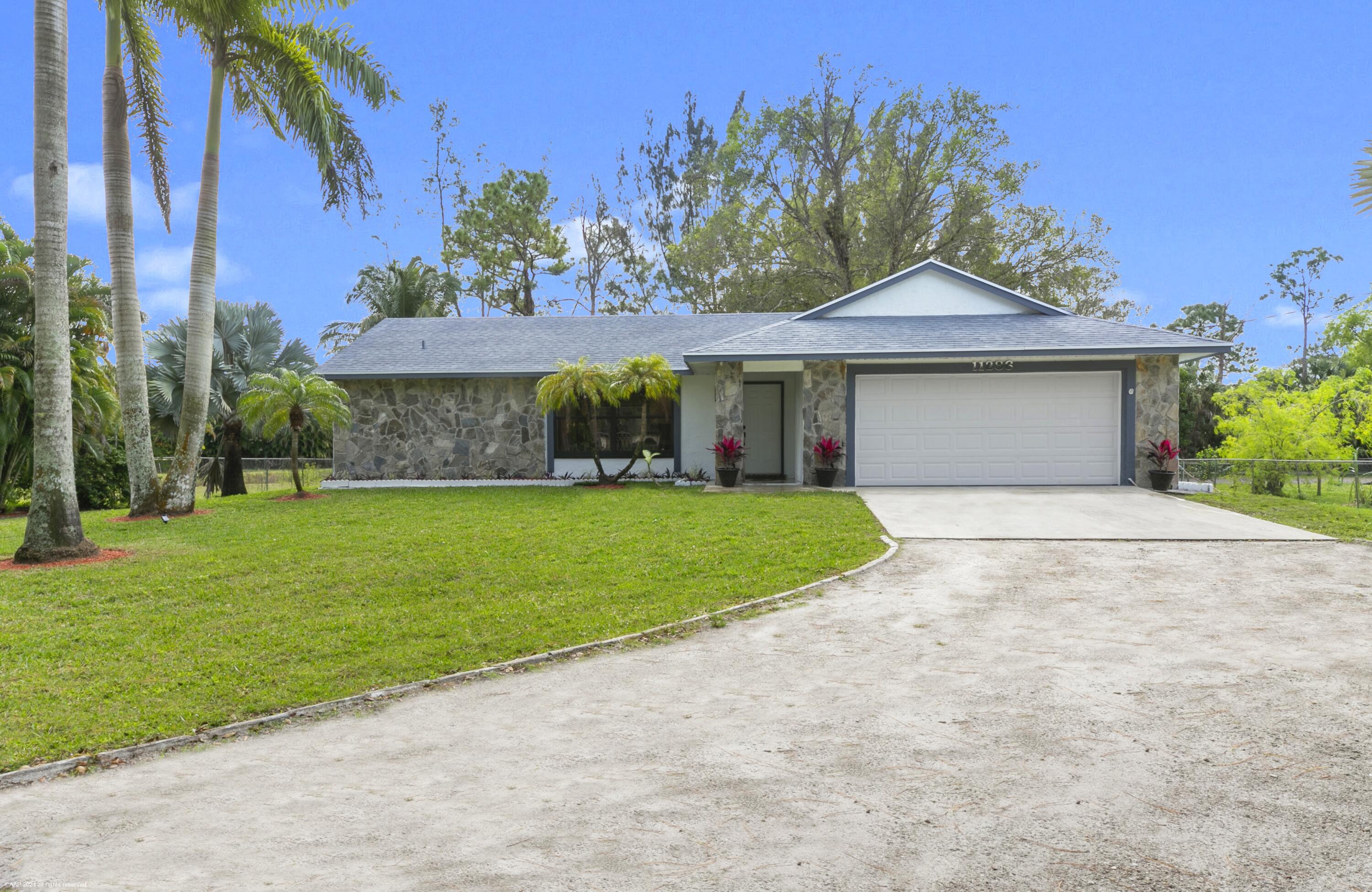 11286 57th Road N
