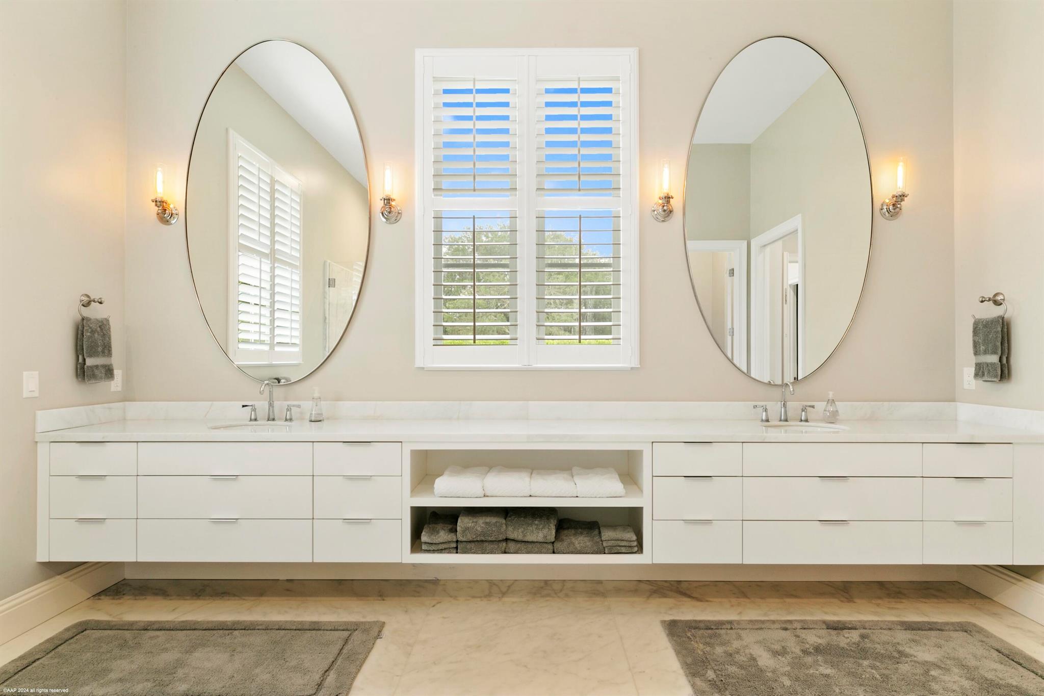 15600 Ocean Breeze Lane