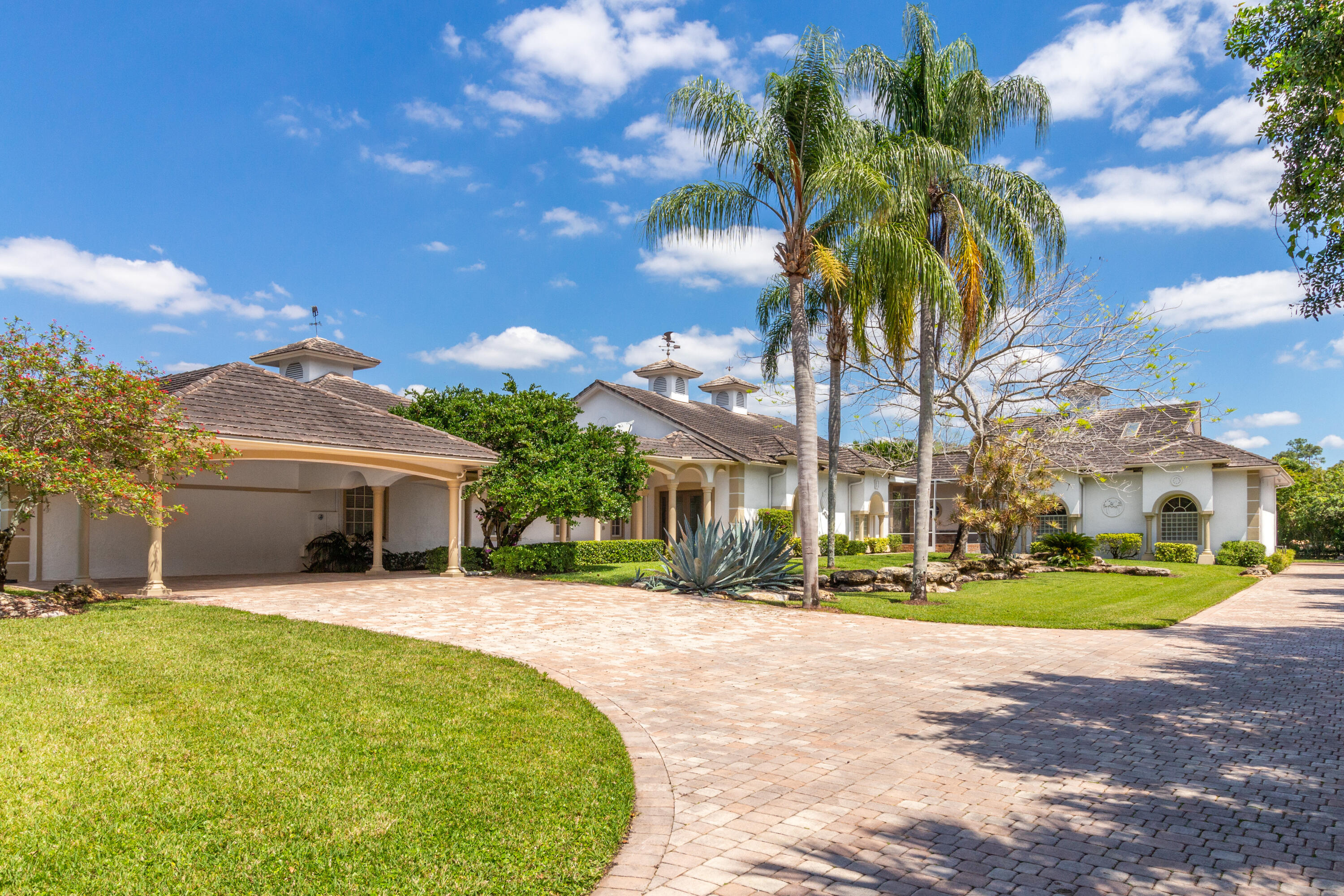 5238 Duckweed Road
