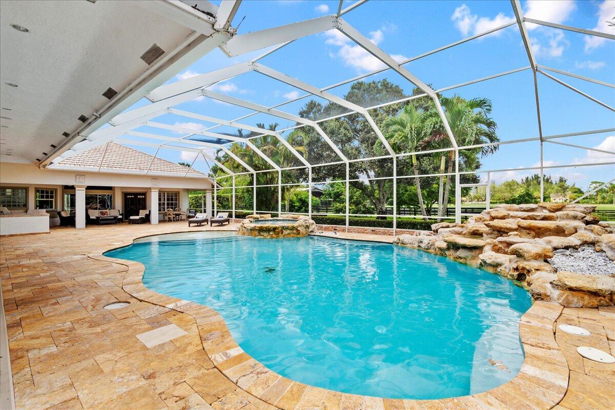 5238 Duckweed Road