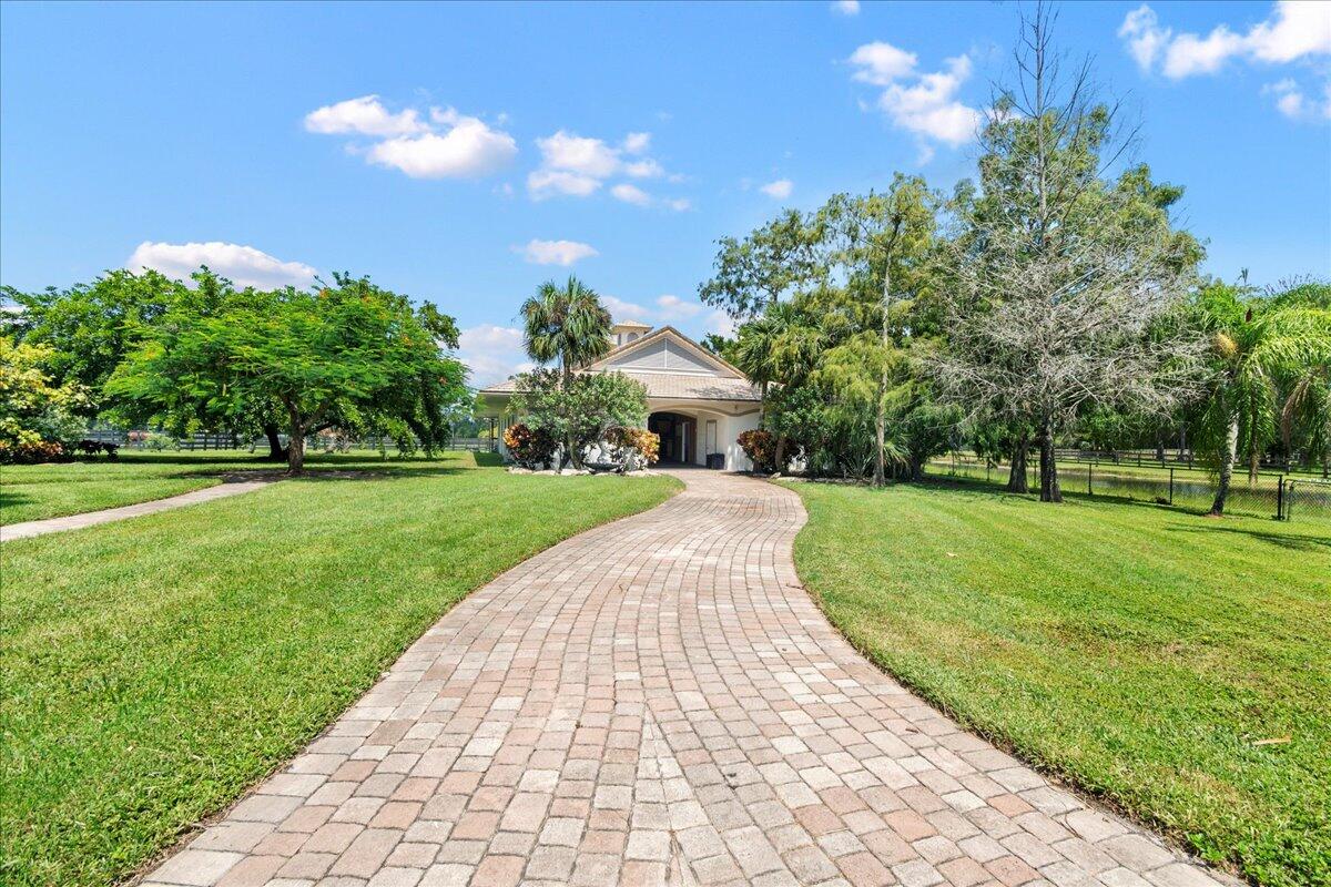 5238 Duckweed Road
