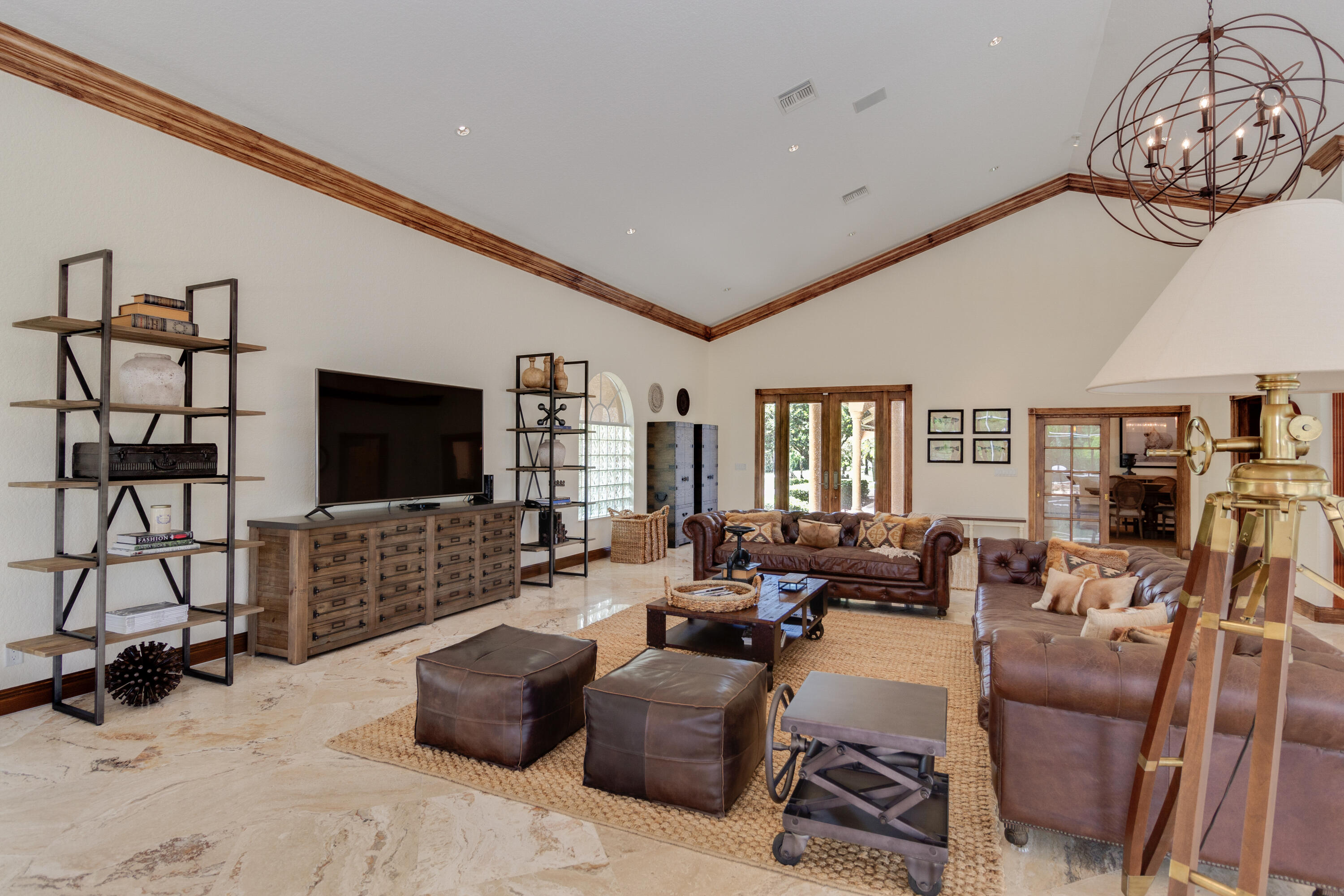 5238 Duckweed Road