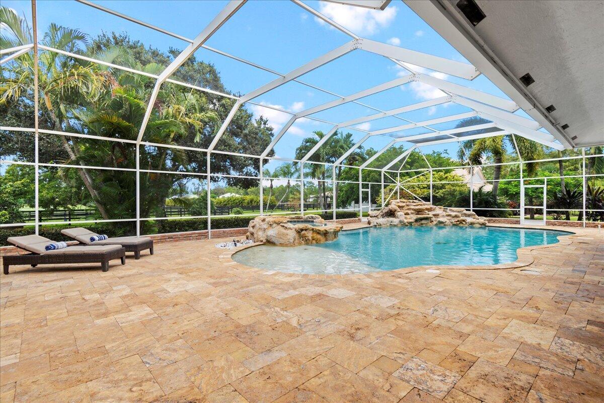5238 Duckweed Road