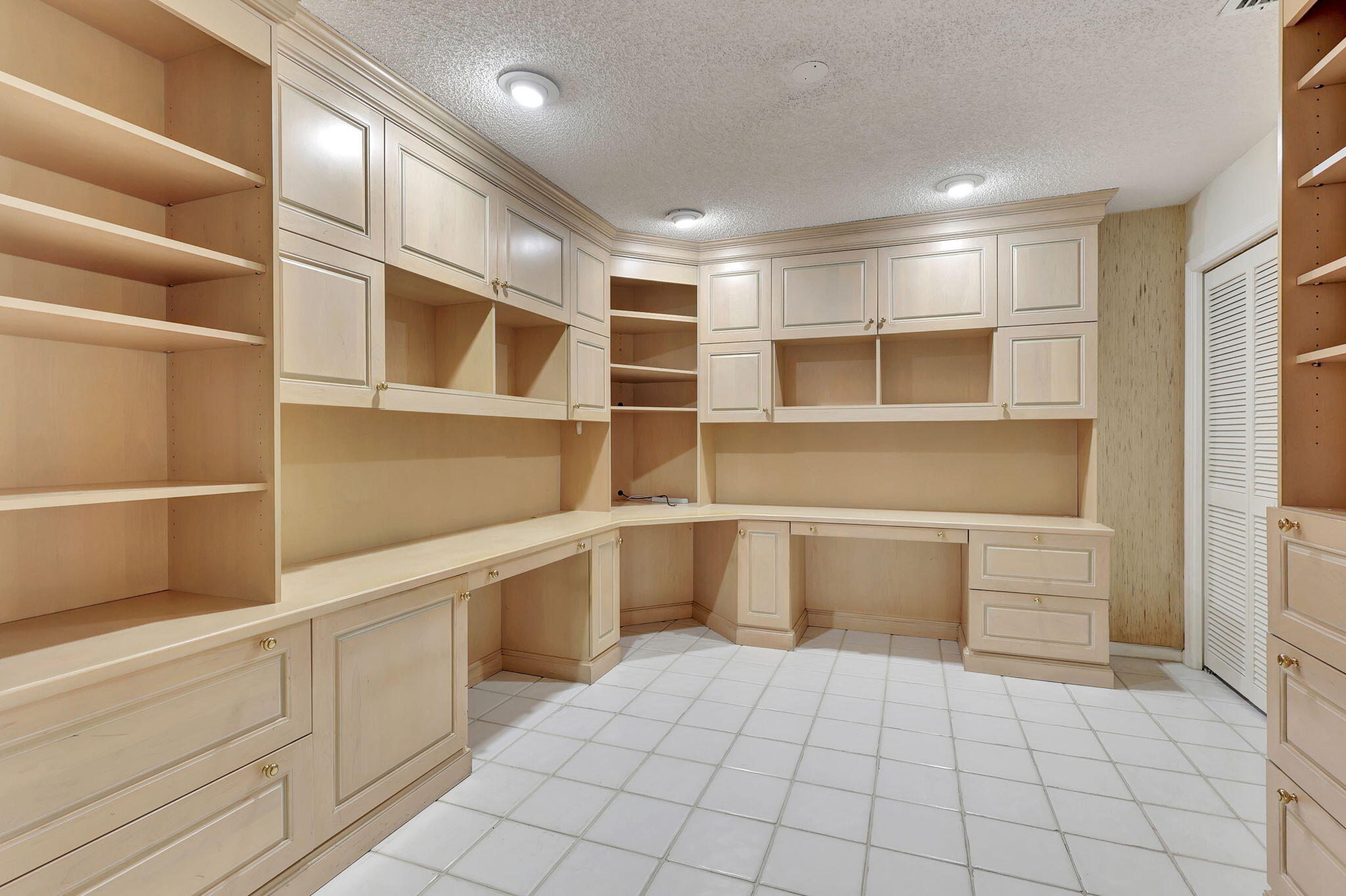 12635 Timber Ridge Circle