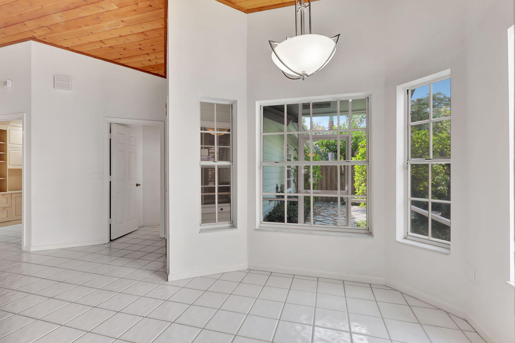 12635 Timber Ridge Circle