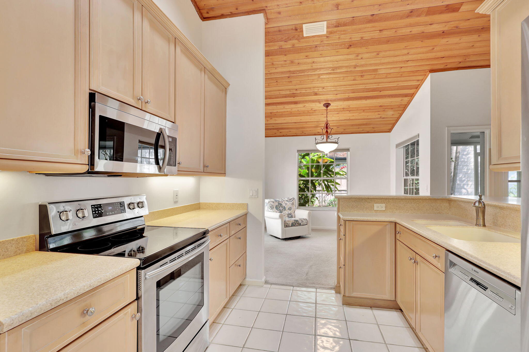 12635 Timber Ridge Circle