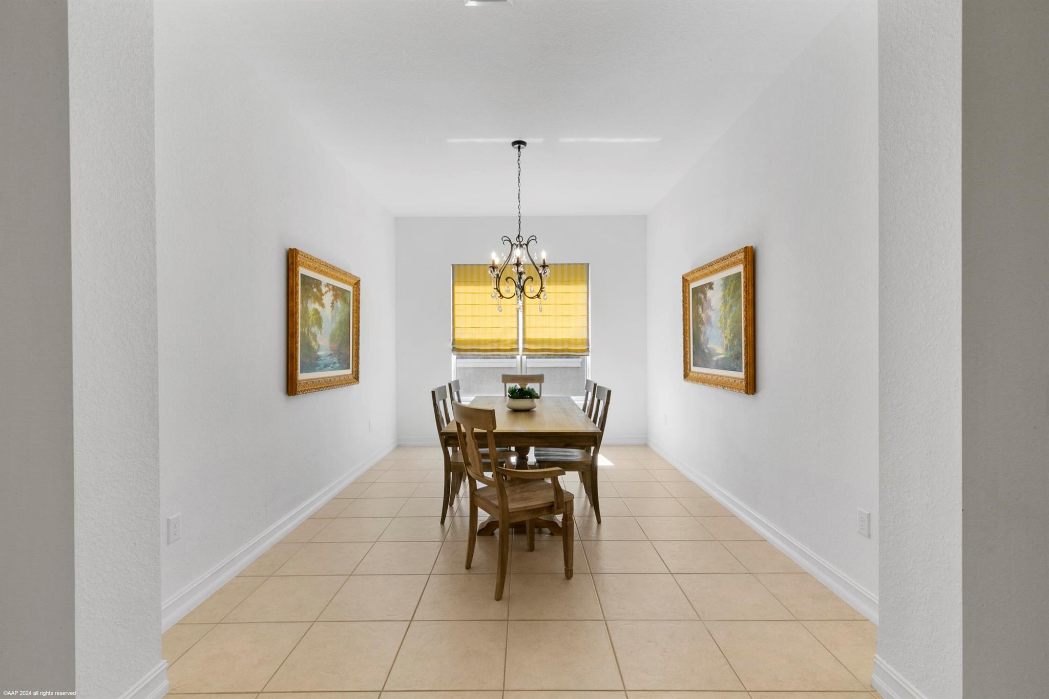 8073 Pinnacle Pass Way