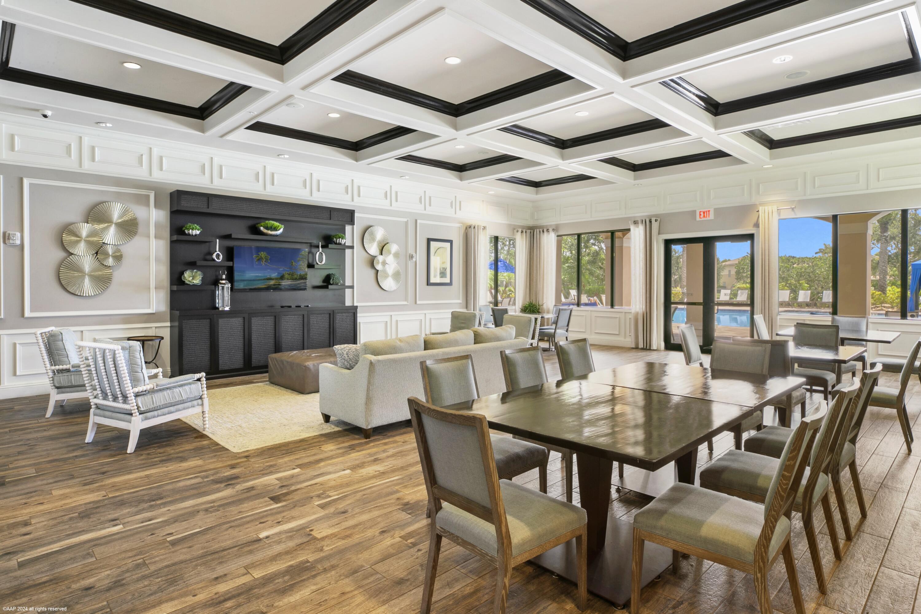 8073 Pinnacle Pass Way