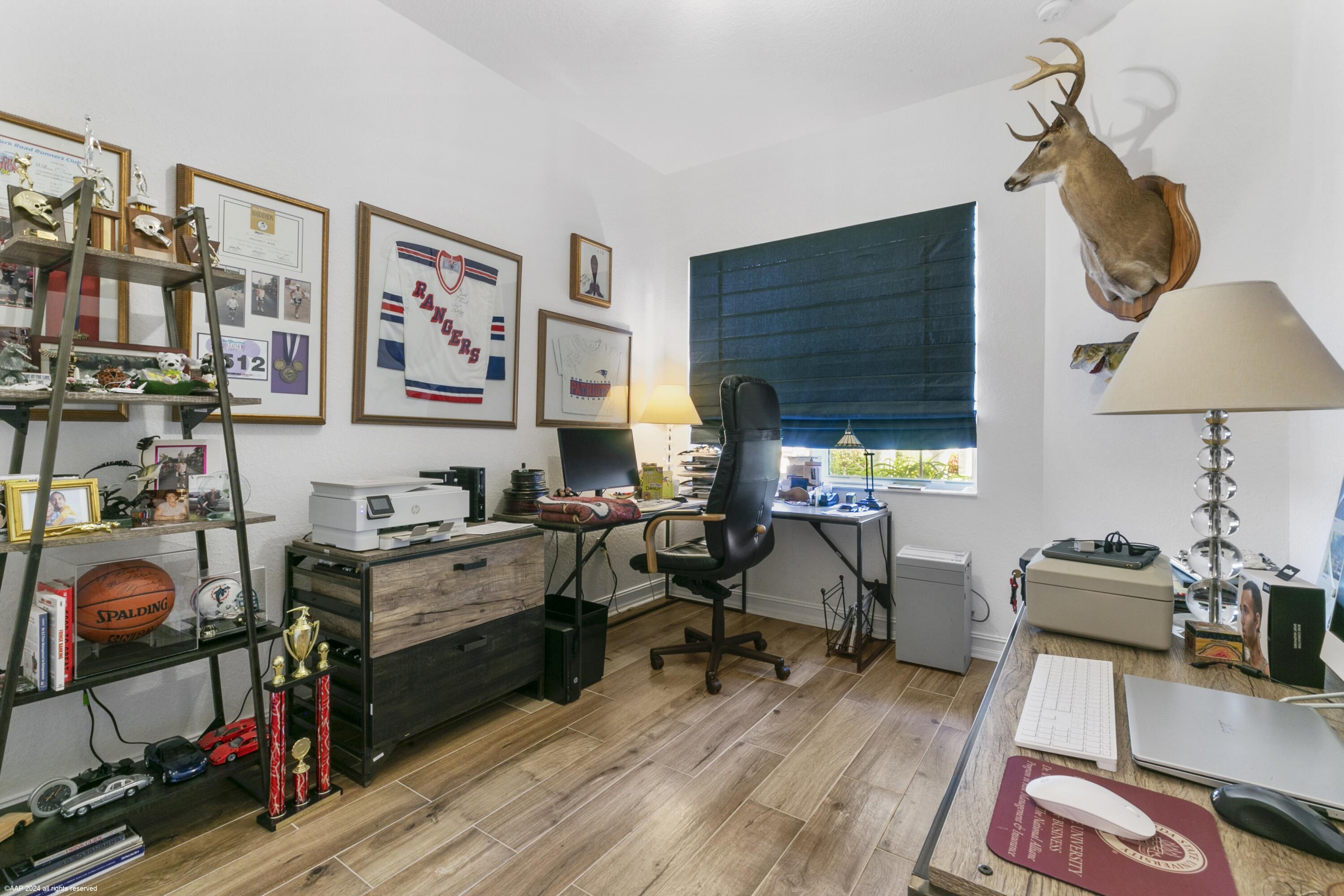 8073 Pinnacle Pass Way