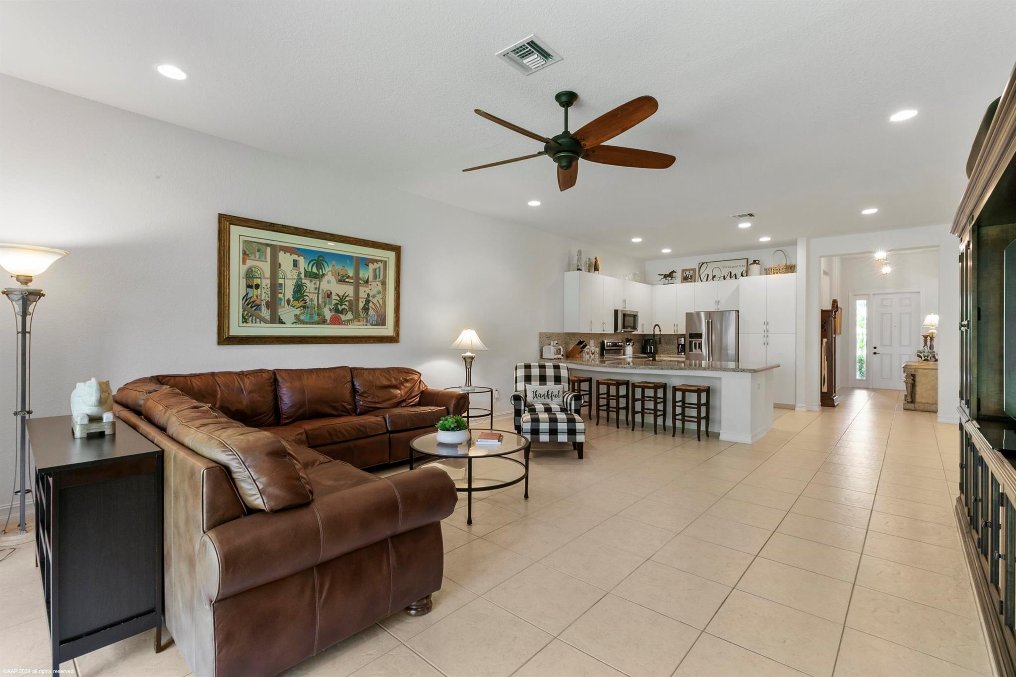 8073 Pinnacle Pass Way