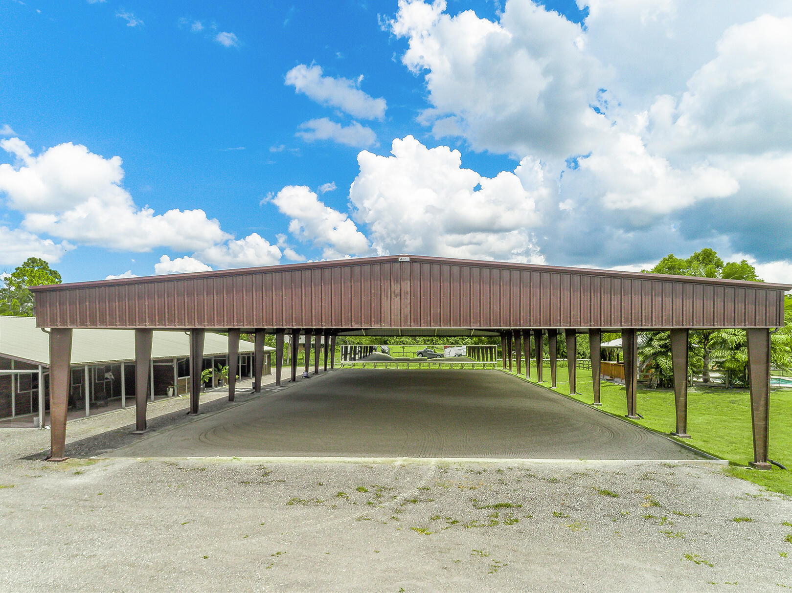 19301 Capet Creek Court Farm