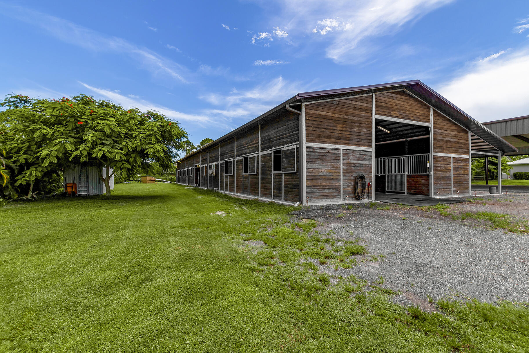 19301 Capet Creek Court Farm